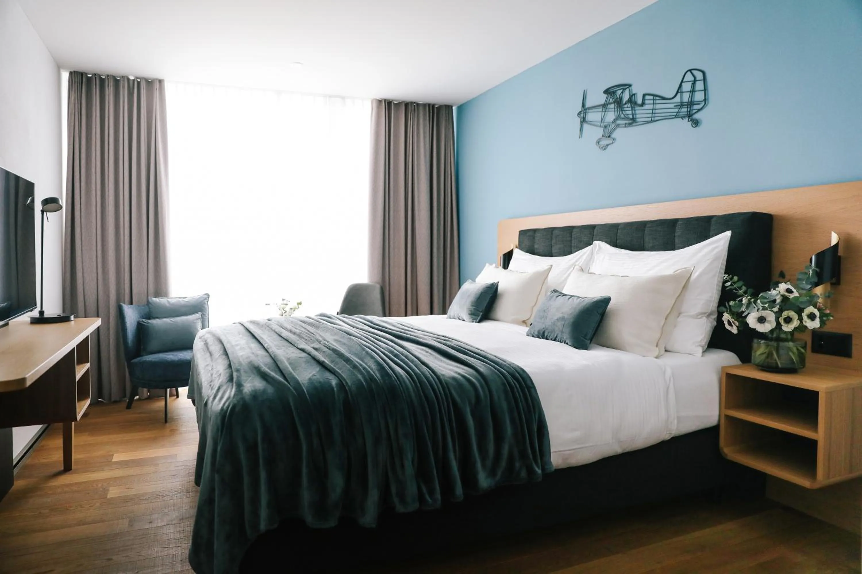 Photo of the whole room, Bed in AMANTE Hotel