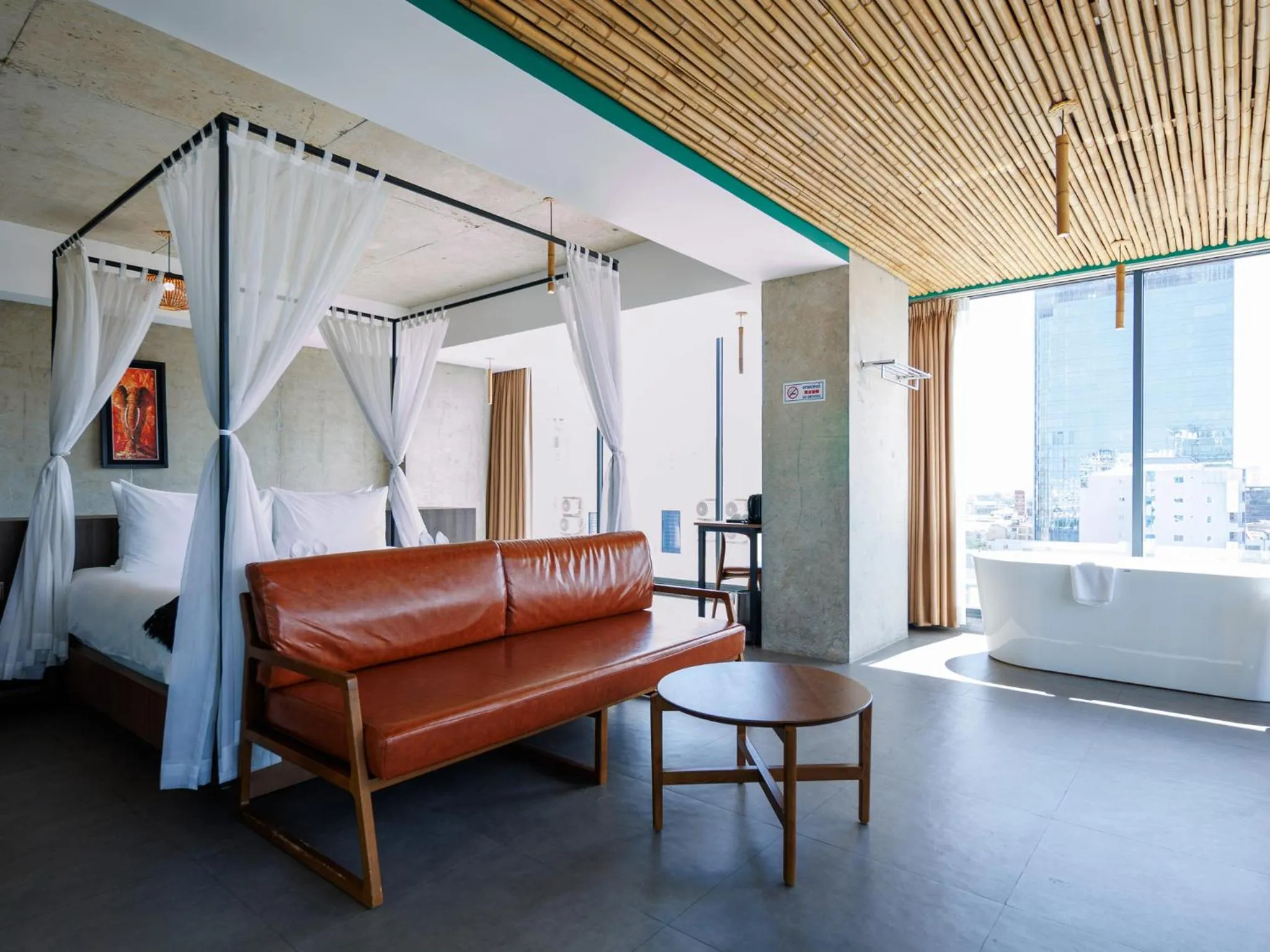 Photo of the whole room, Bed in CHECK inn Phnom Penh Royal Palace