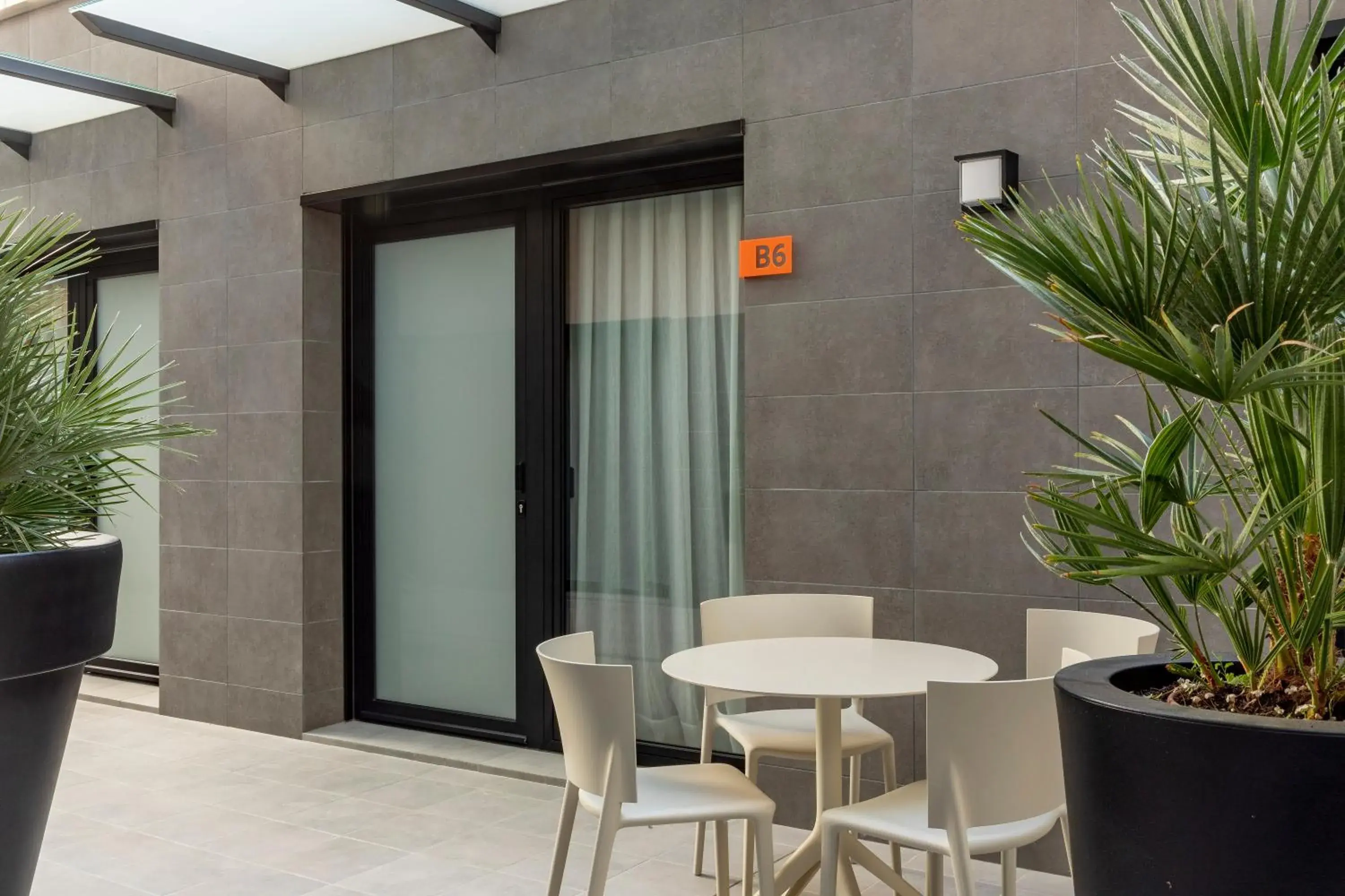 Two-Bedroom Apartment in Europa Apartments Two-Bedroom Apartment in Europa Apartments