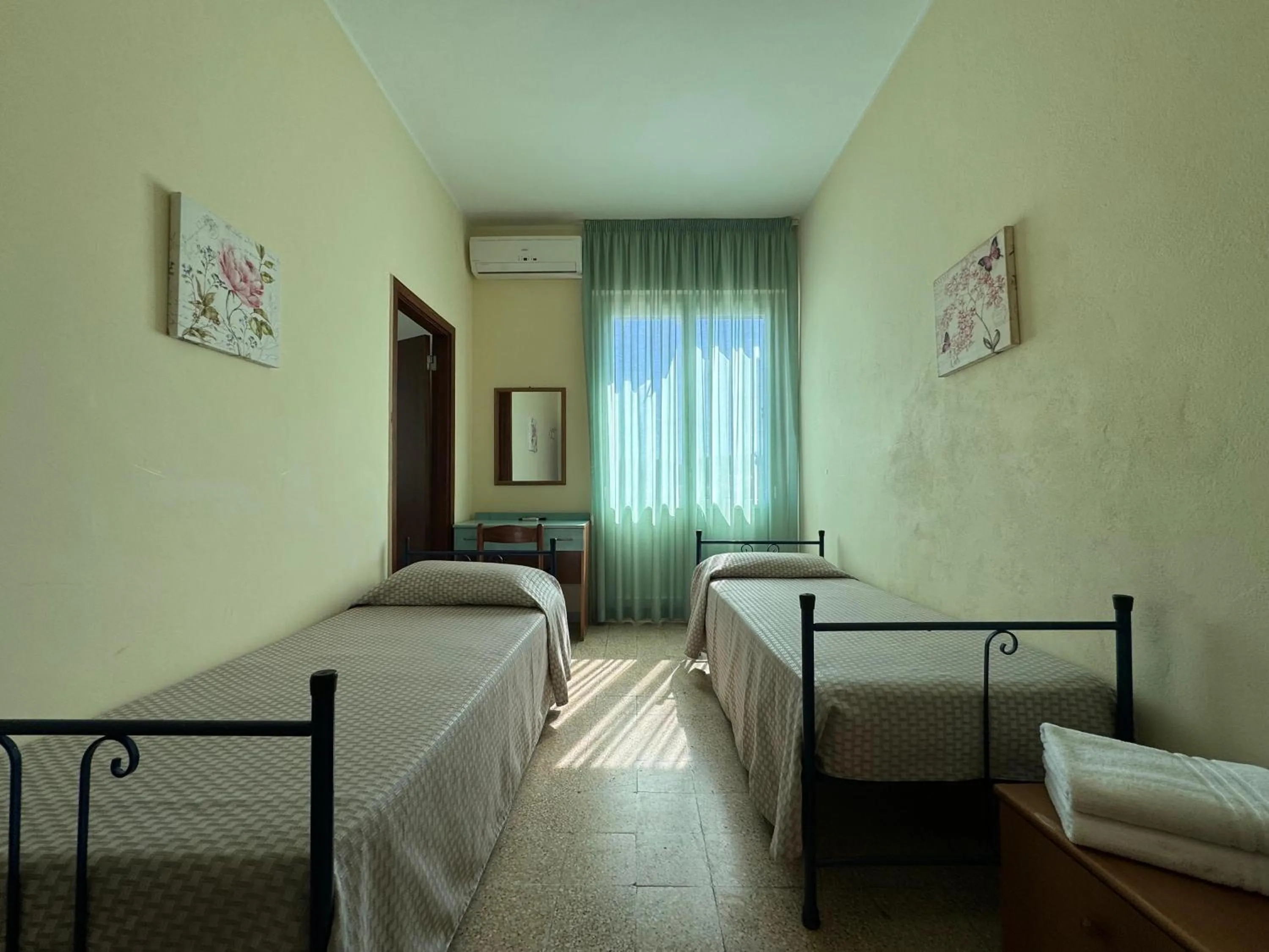 Bed in Hotel Valente