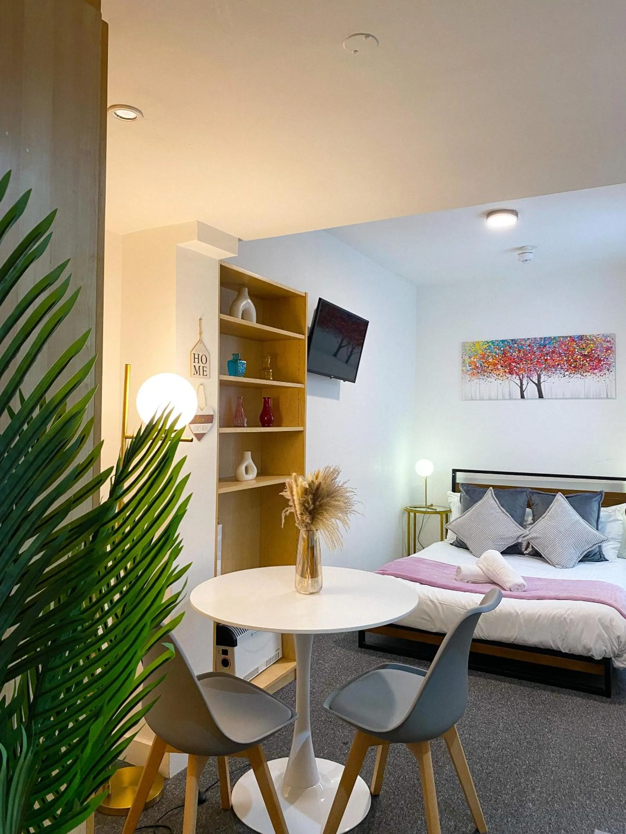 Other, Bed in Modern Studios Close To Hyde Park