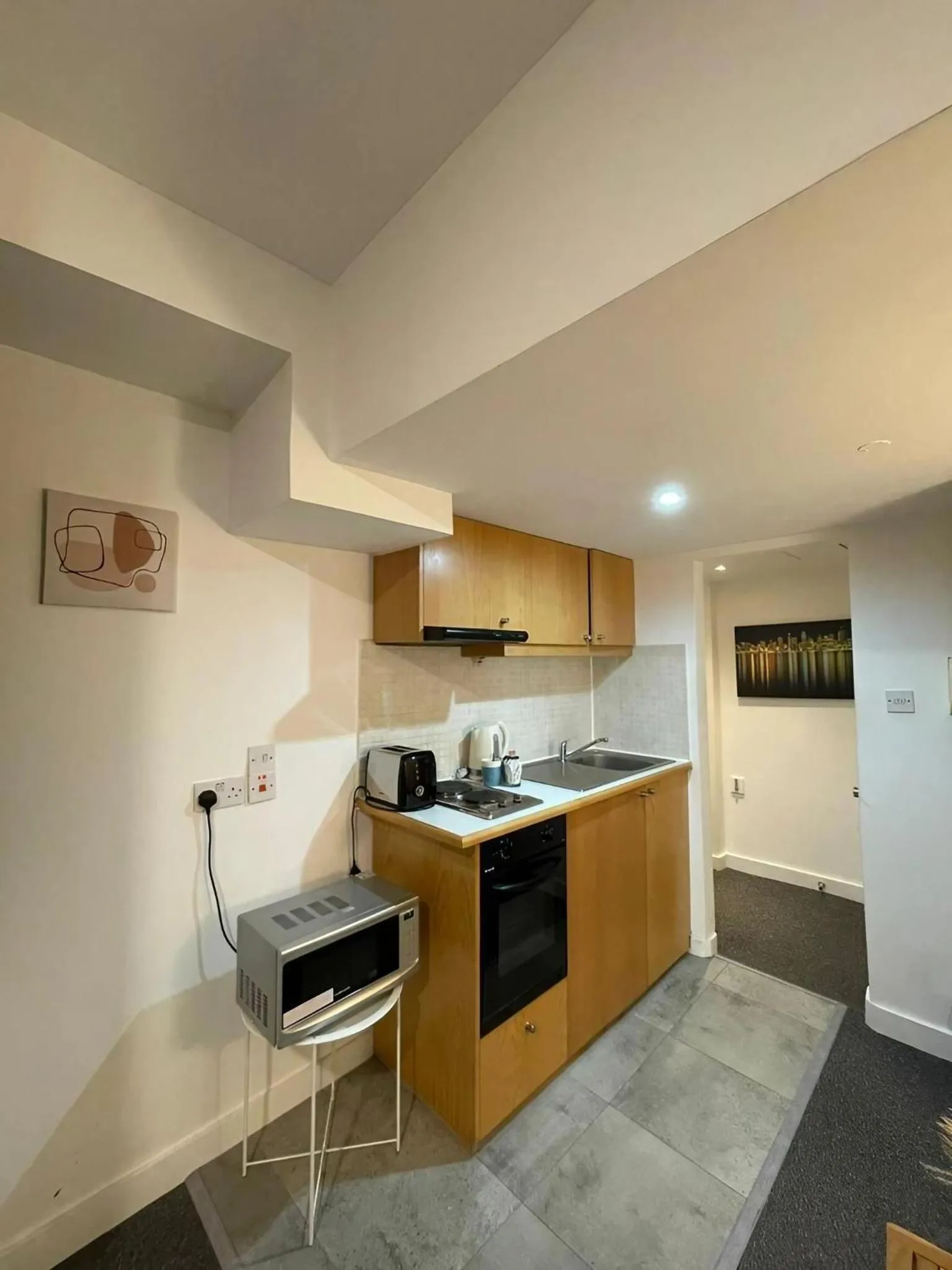 Kitchen or kitchenette in Modern Studios Close To Hyde Park