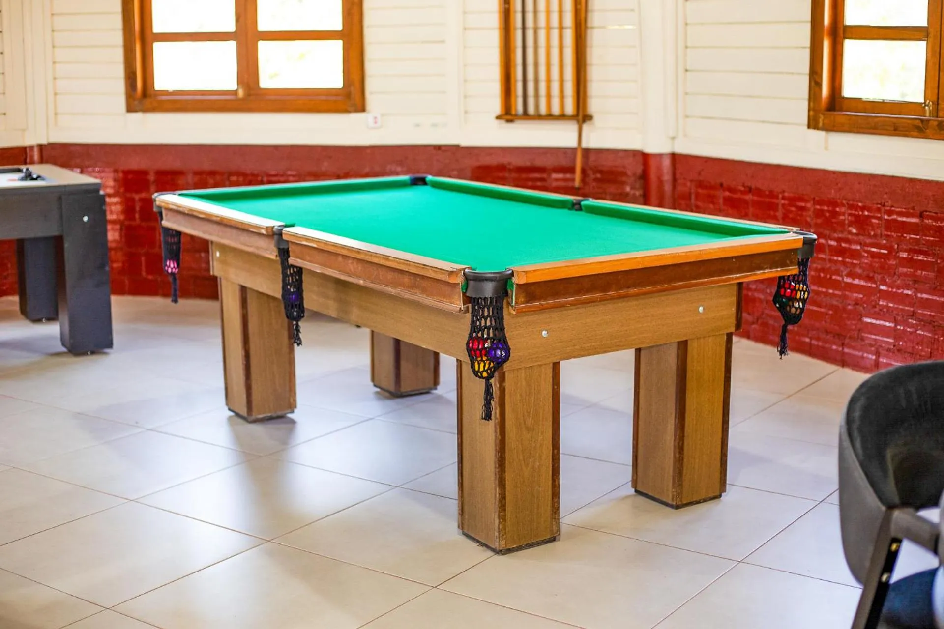 Game Room in Hotel Boutique Vinícola Araucária by Slaviero Hotéis