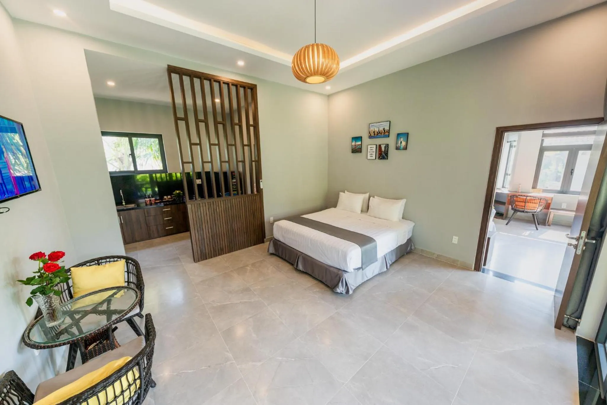 Bed in Emerald Garden Retreat