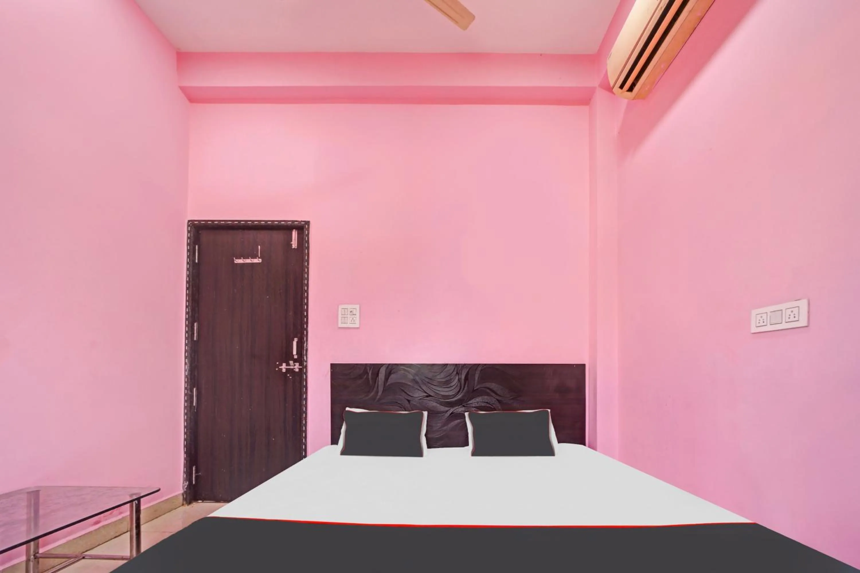 Bedroom in Hotel O Air Palace