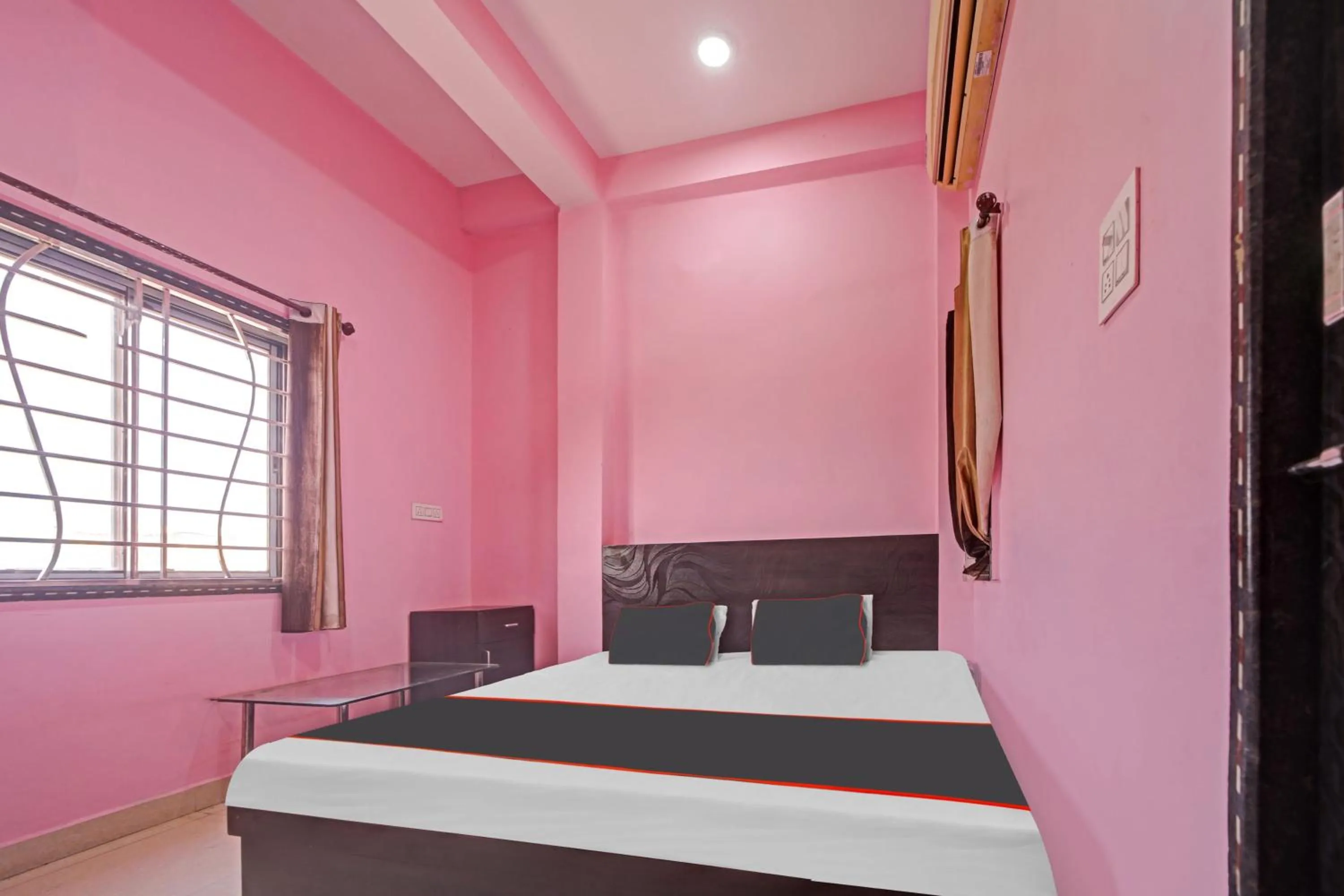 Bedroom in Hotel O Air Palace