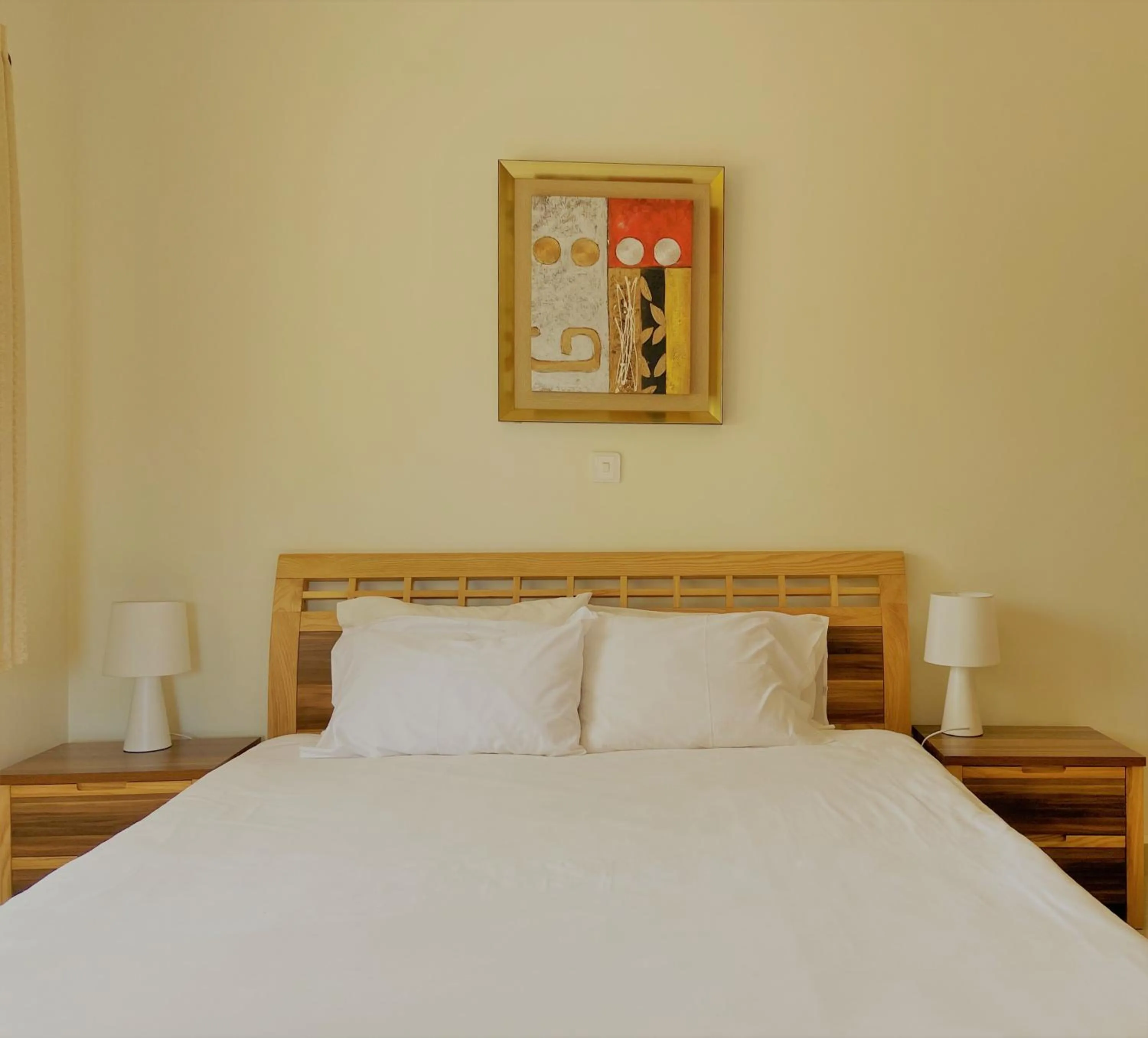 Bedroom, Bed in Kololi Beach Resort