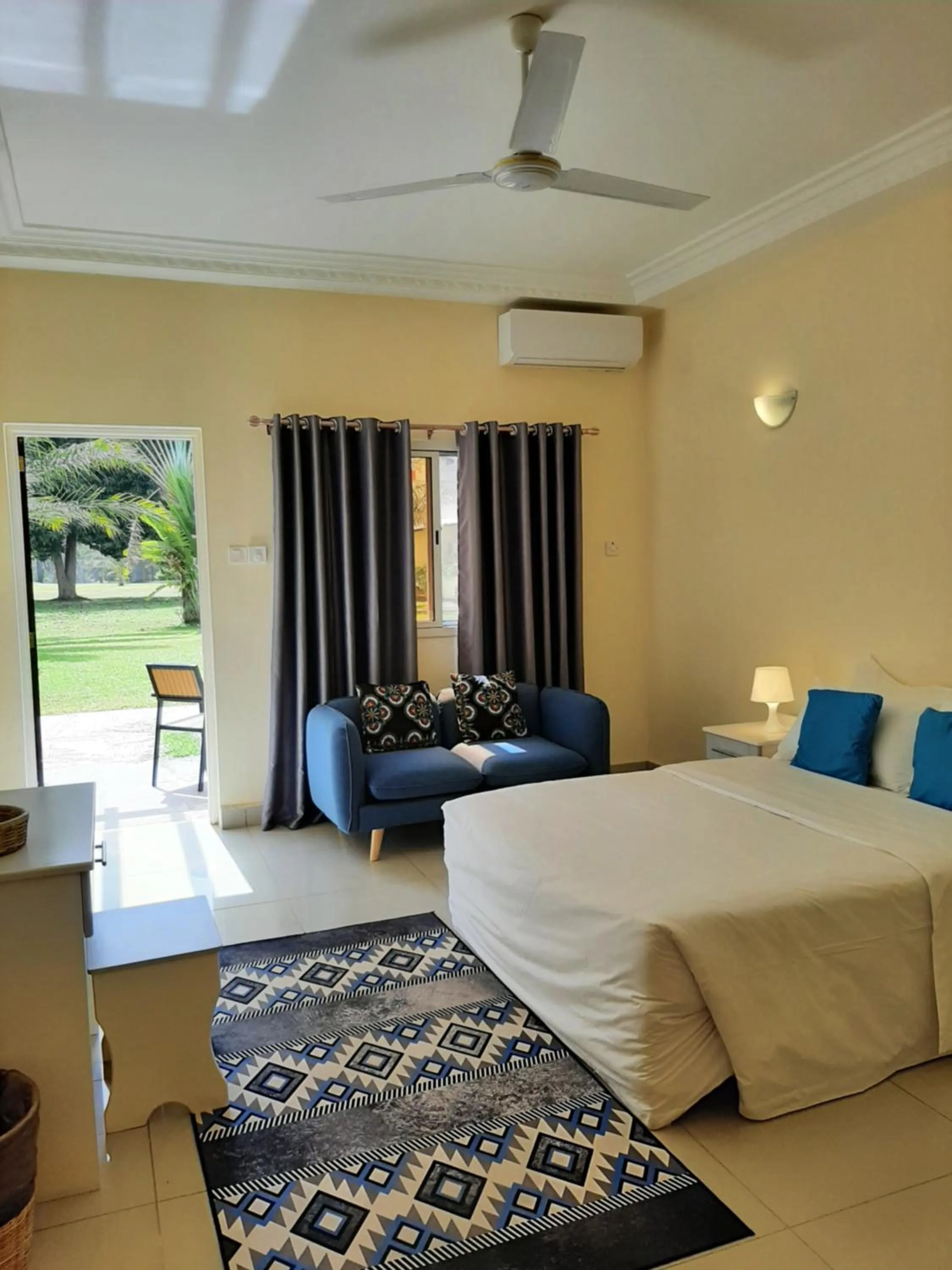 Photo of the whole room, Bed in Kololi Beach Resort