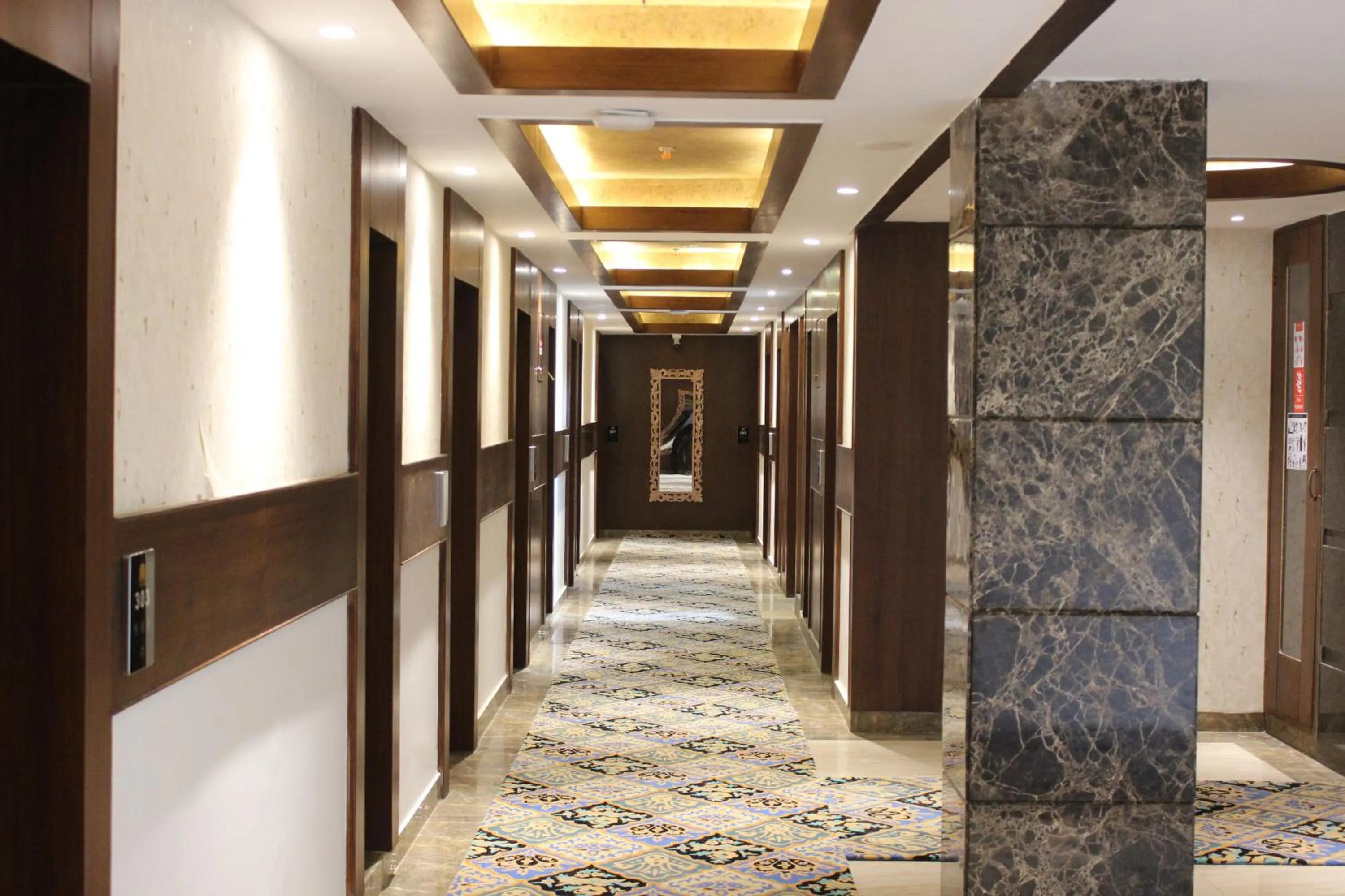 WelcomHeritage Grand, Srinagar