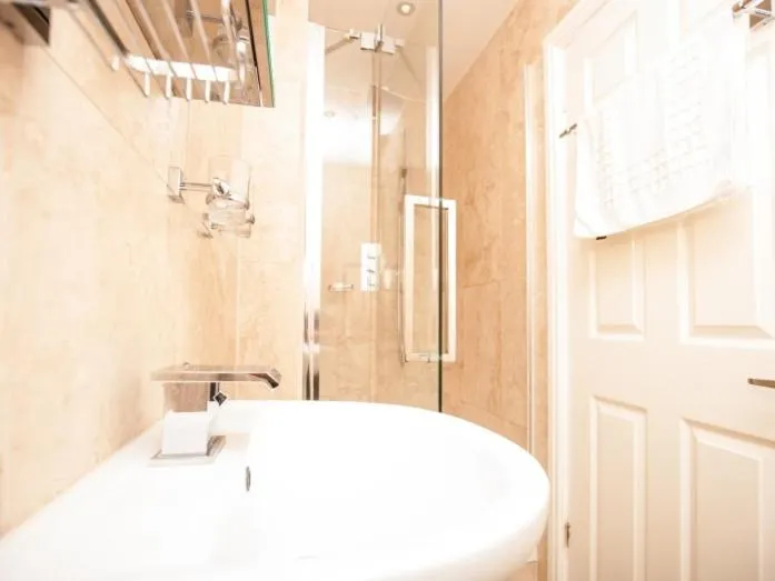 Bridge Hotel Brandon