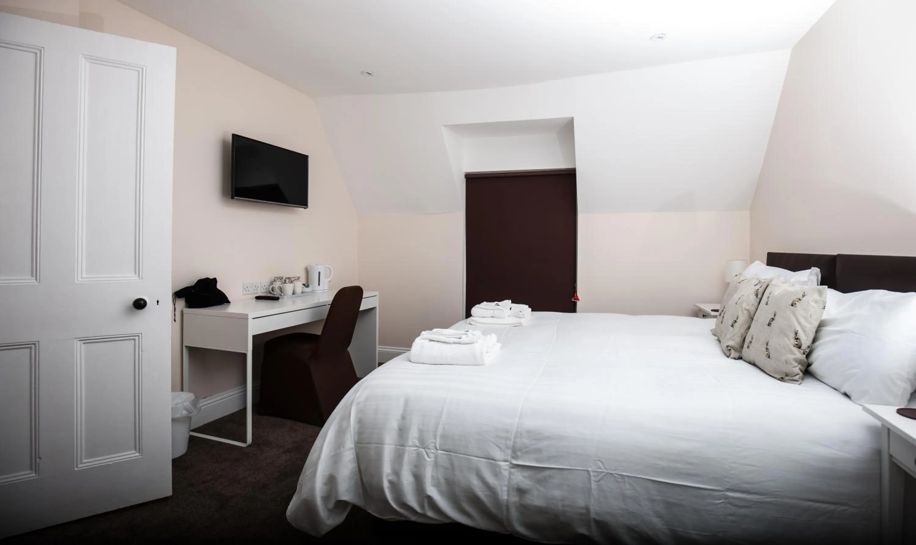 Bed in Bridge Hotel Brandon