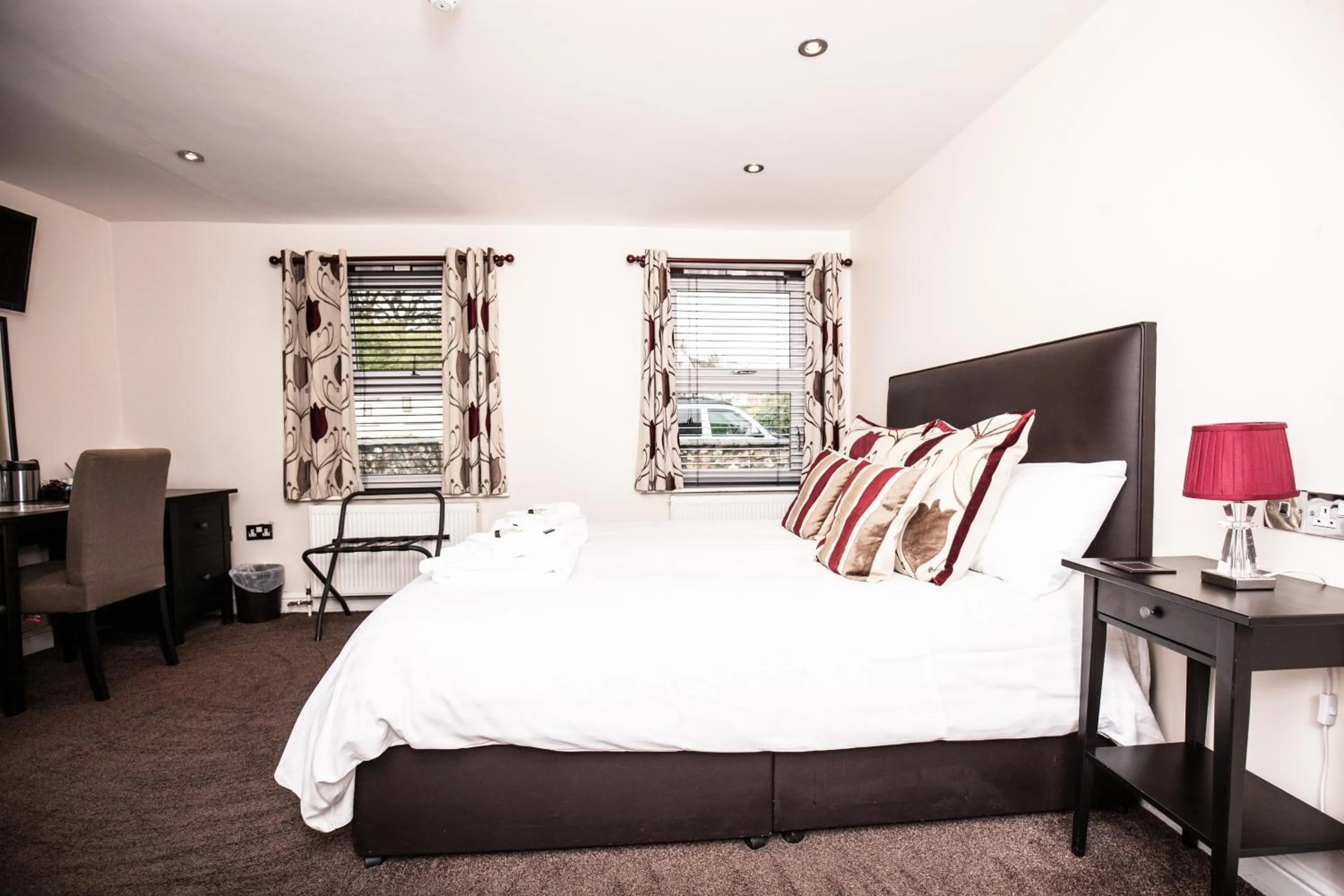 Bed in Bridge Hotel Brandon