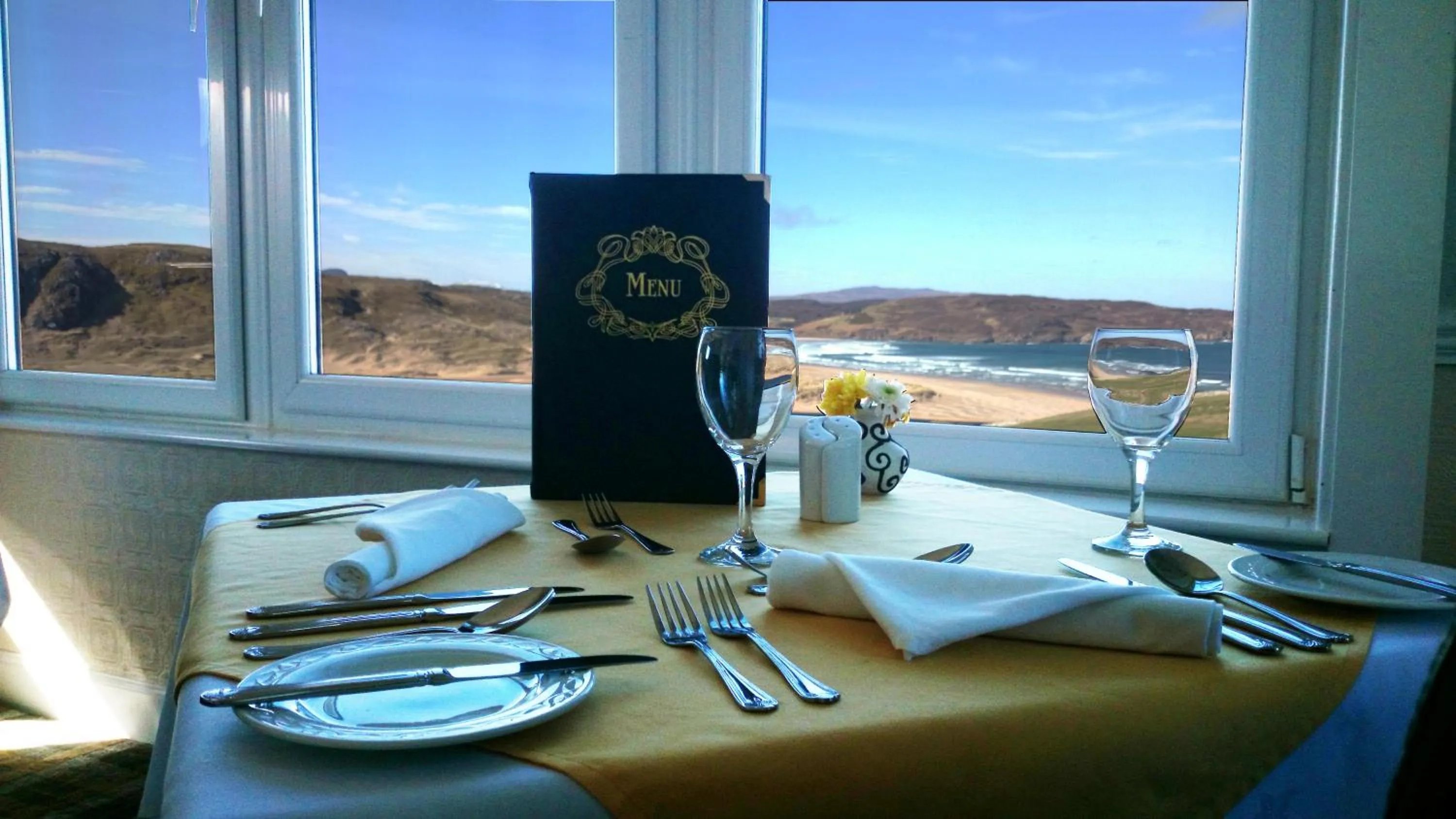 Restaurant/places to eat in Bettyhill Hotel