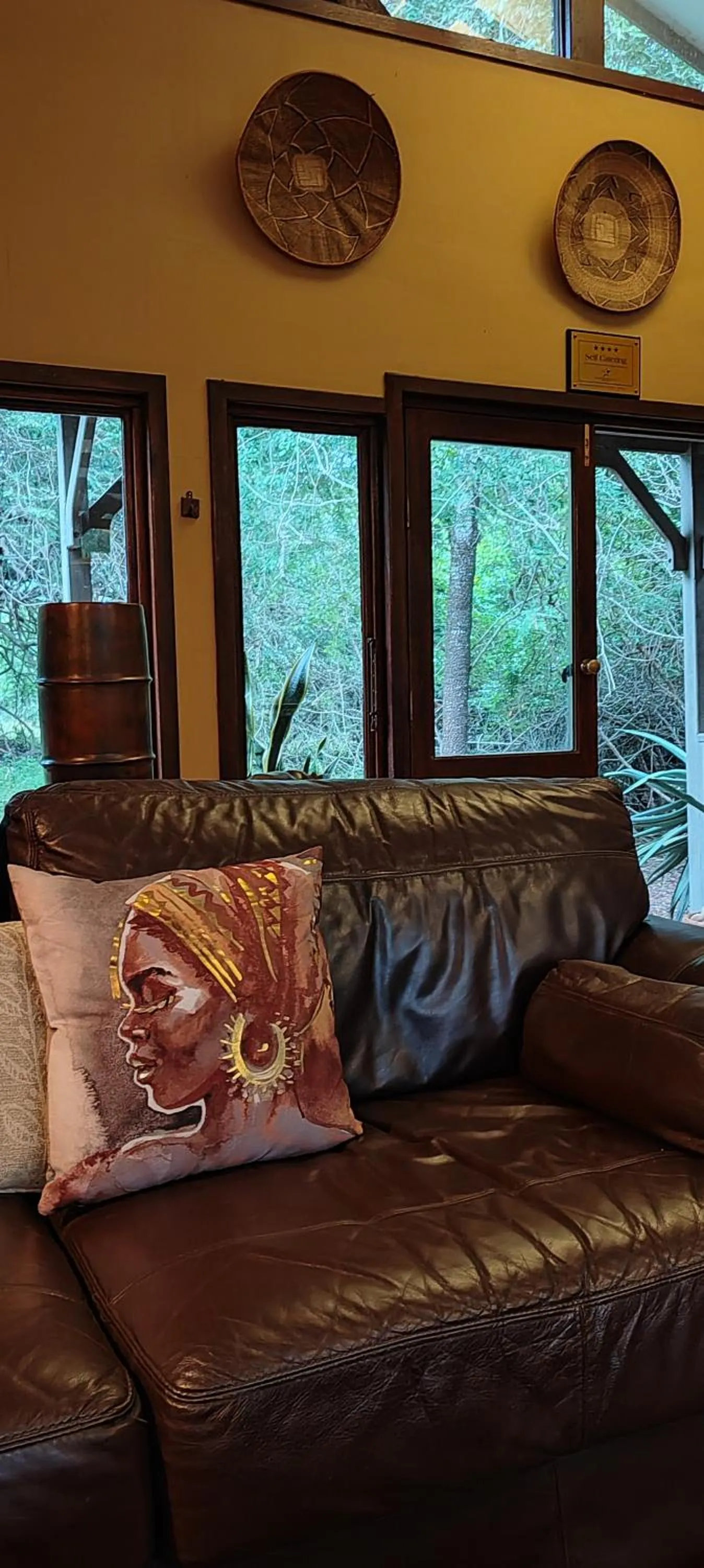 Property building in Thornwood