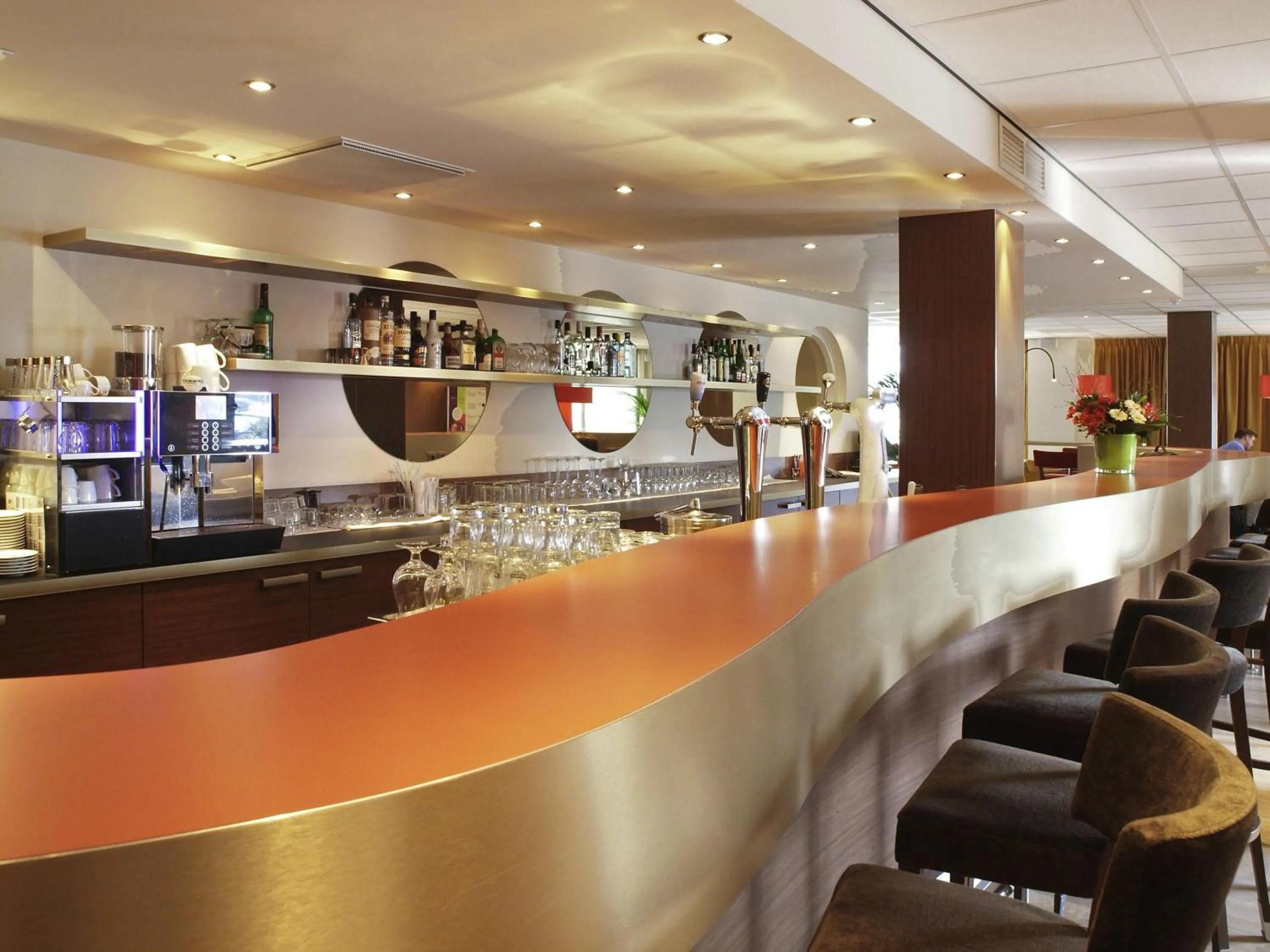 Lounge or bar in Mercure Hotel Groningen Martiniplaza