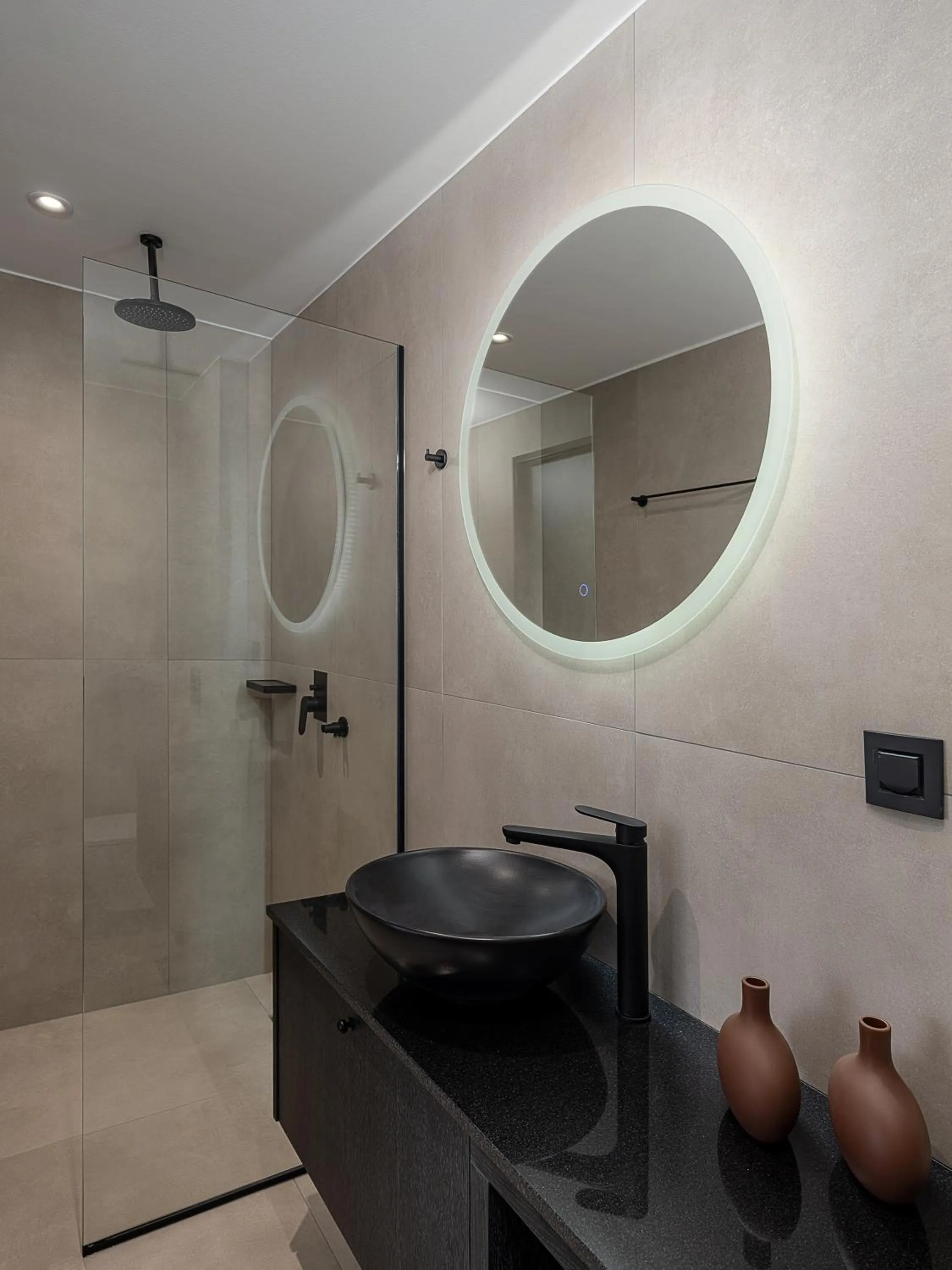 Shower in Theta Boutique Hotel