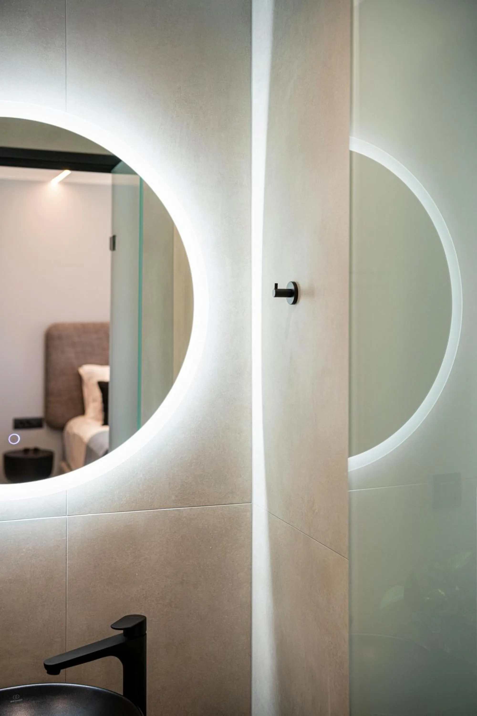 Toilet in Theta Boutique Hotel