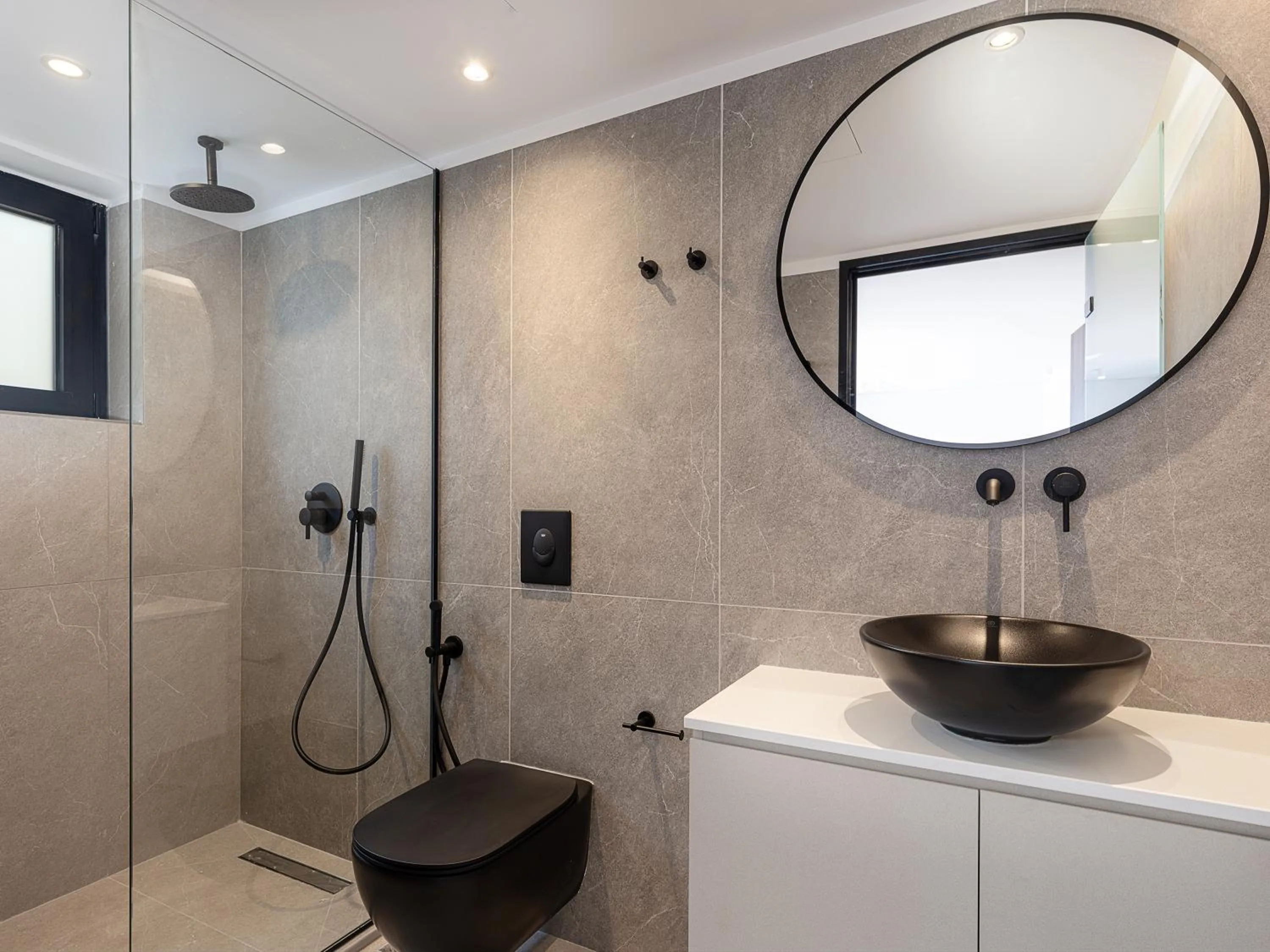 Shower in Theta Boutique Hotel