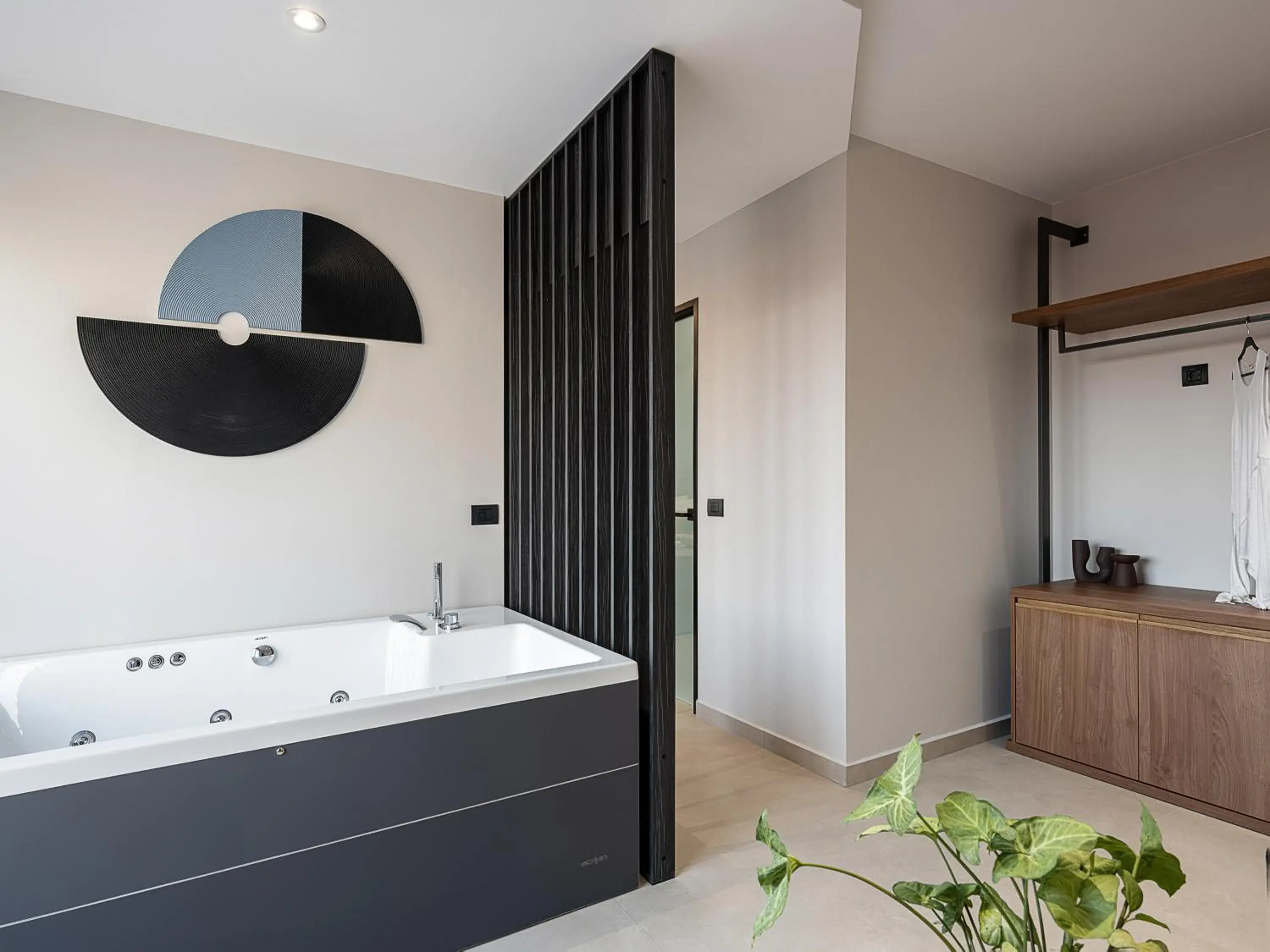 Superior Room with Spa Bath and Side Sea View in Theta Boutique Hotel Superior Room with Spa Bath and Side Sea View in Theta Boutique Hotel