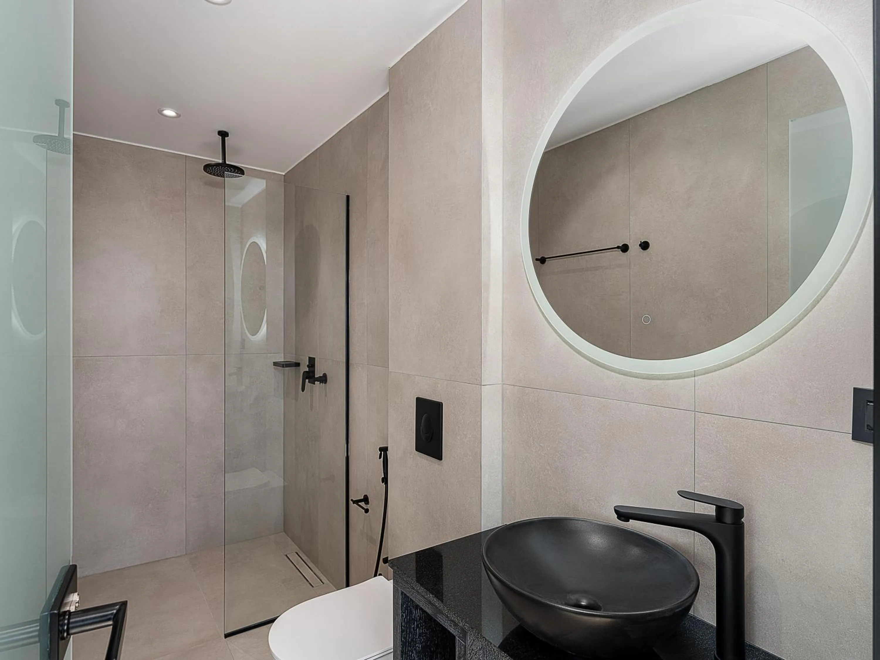 Shower in Theta Boutique Hotel