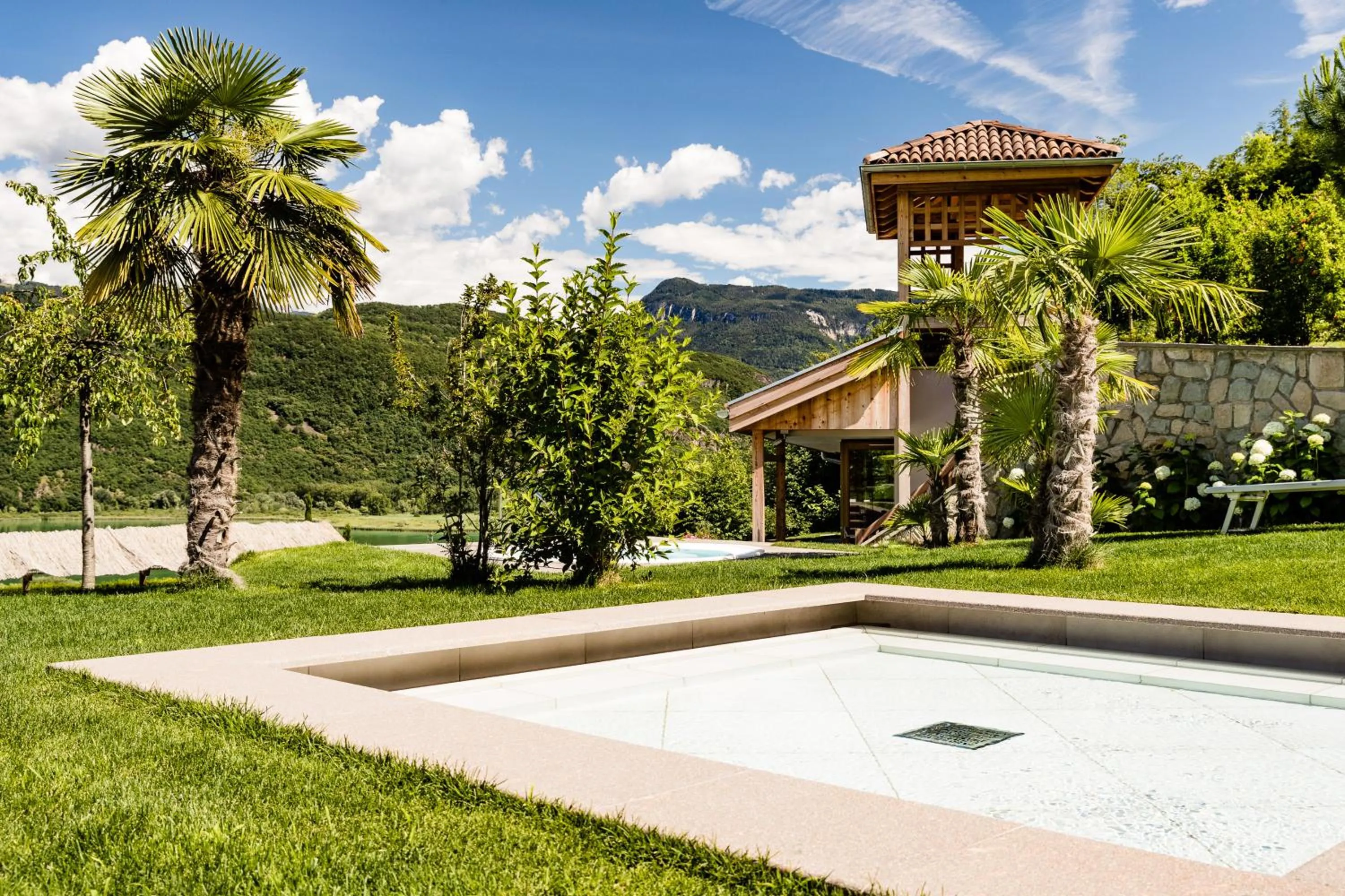 Swimming pool in Pension Hasslhof