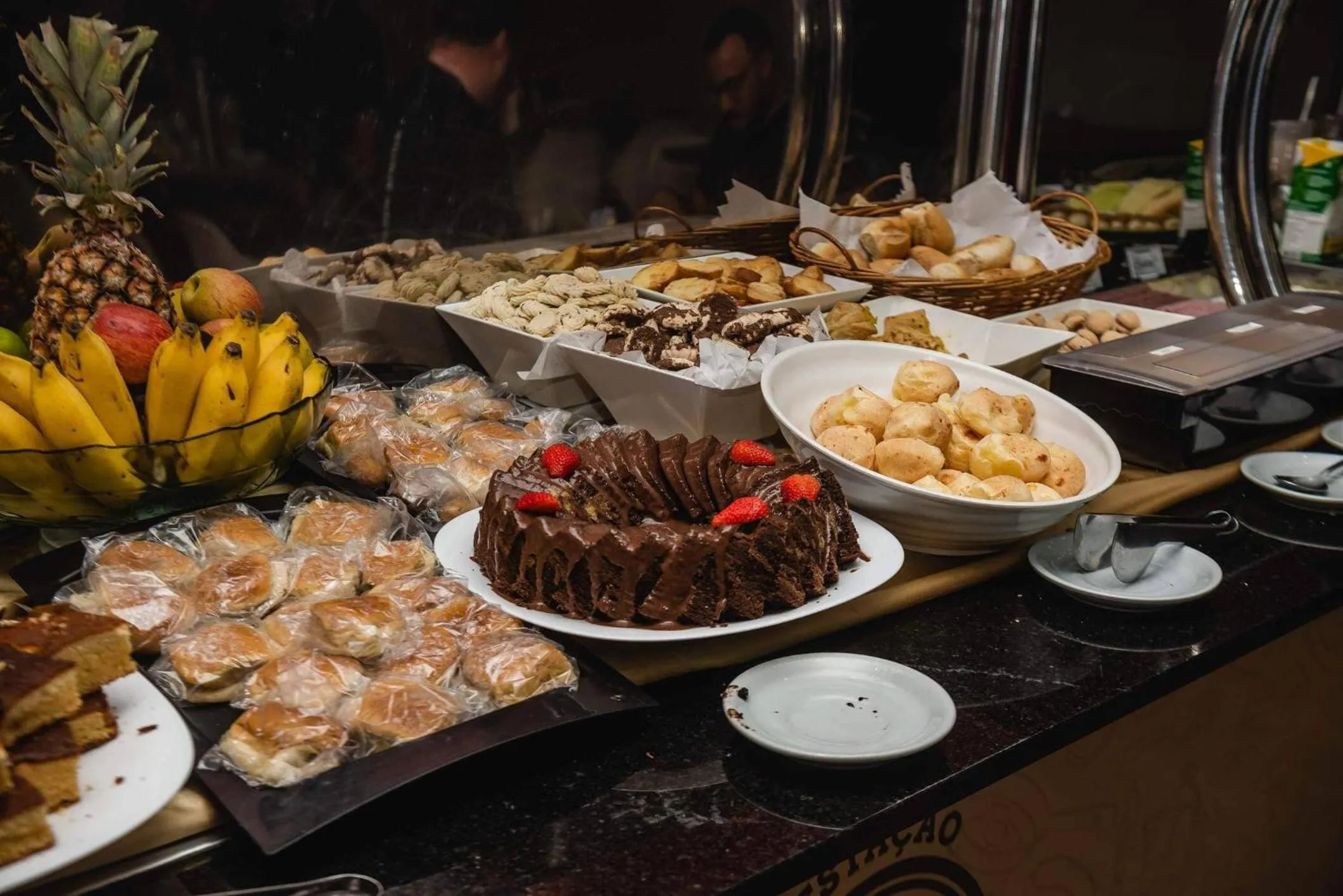 Ímpar Suítes Expominas