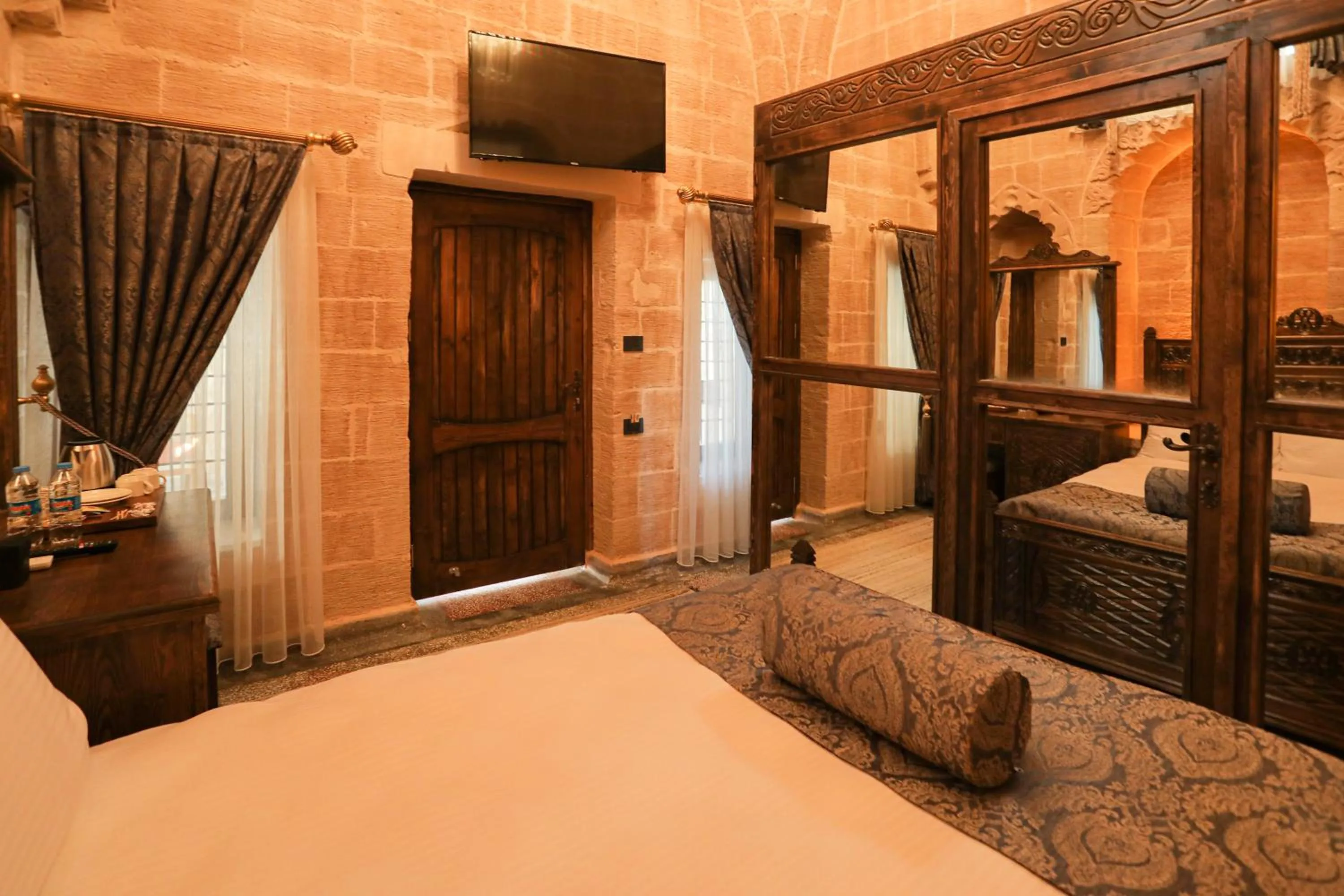 TV and multimedia, Bed in Ankahan Konağı