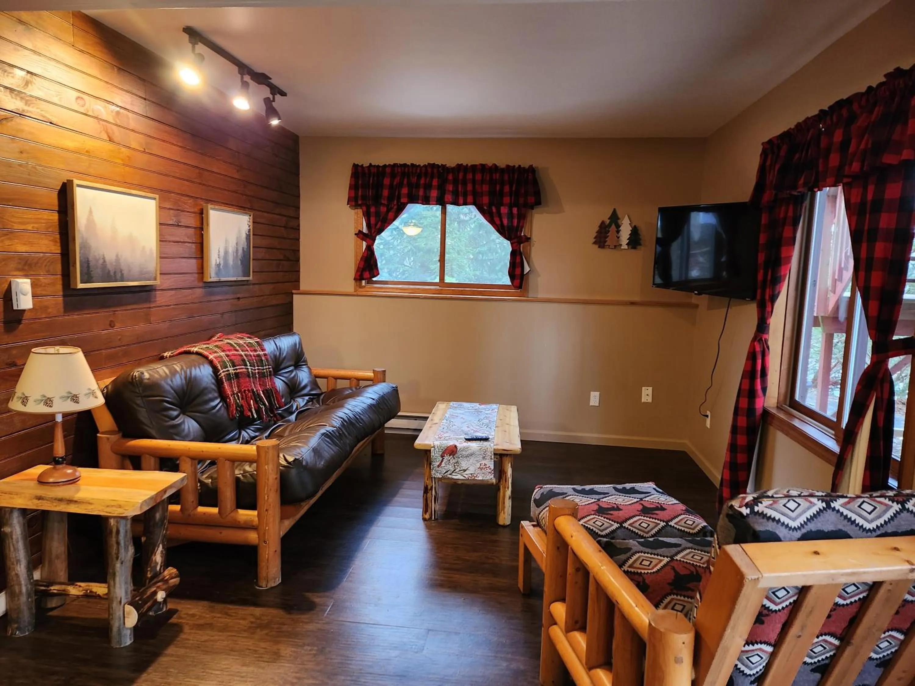 Adirondack Diamond Point Lodge