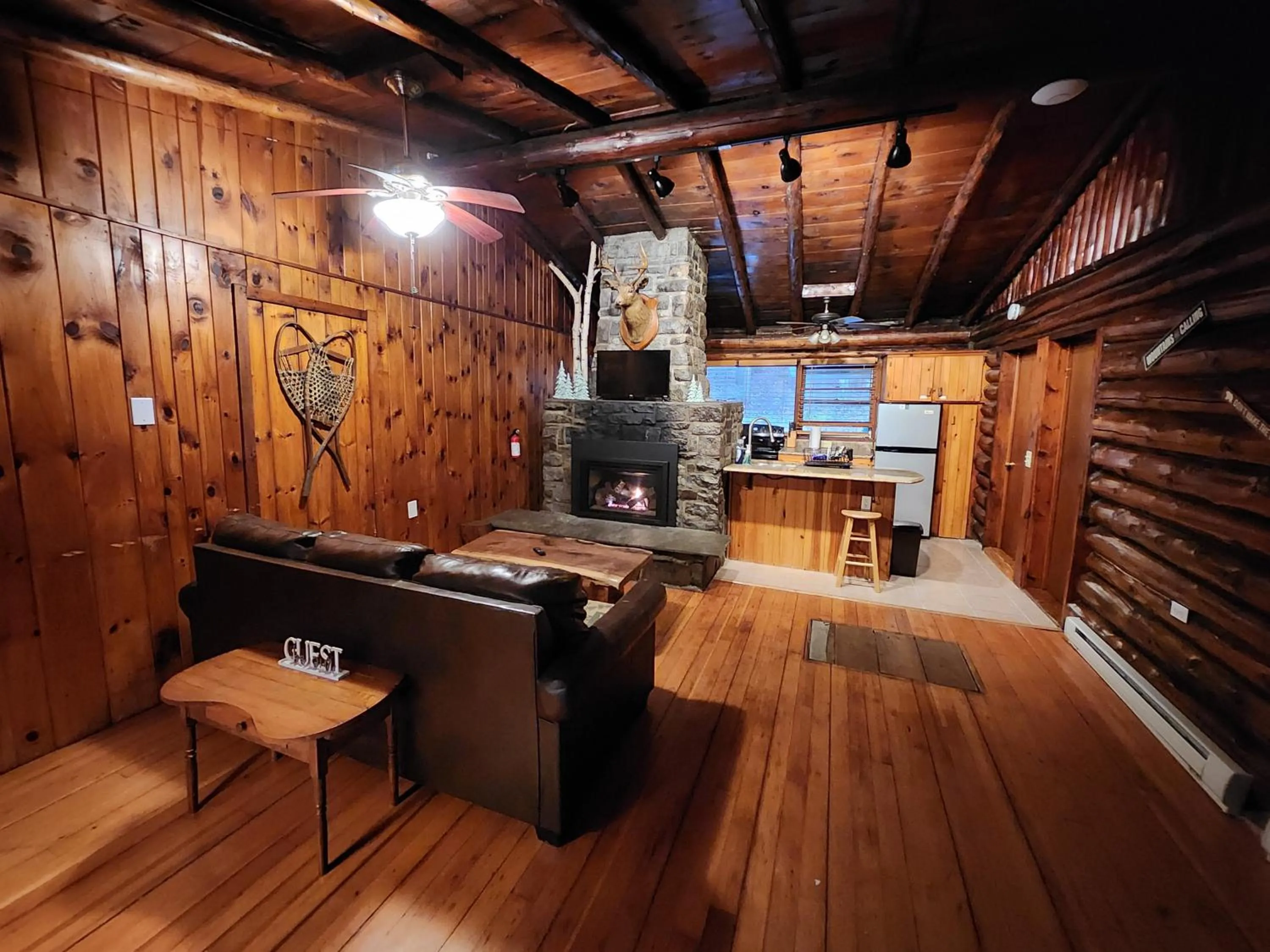 Adirondack Diamond Point Lodge