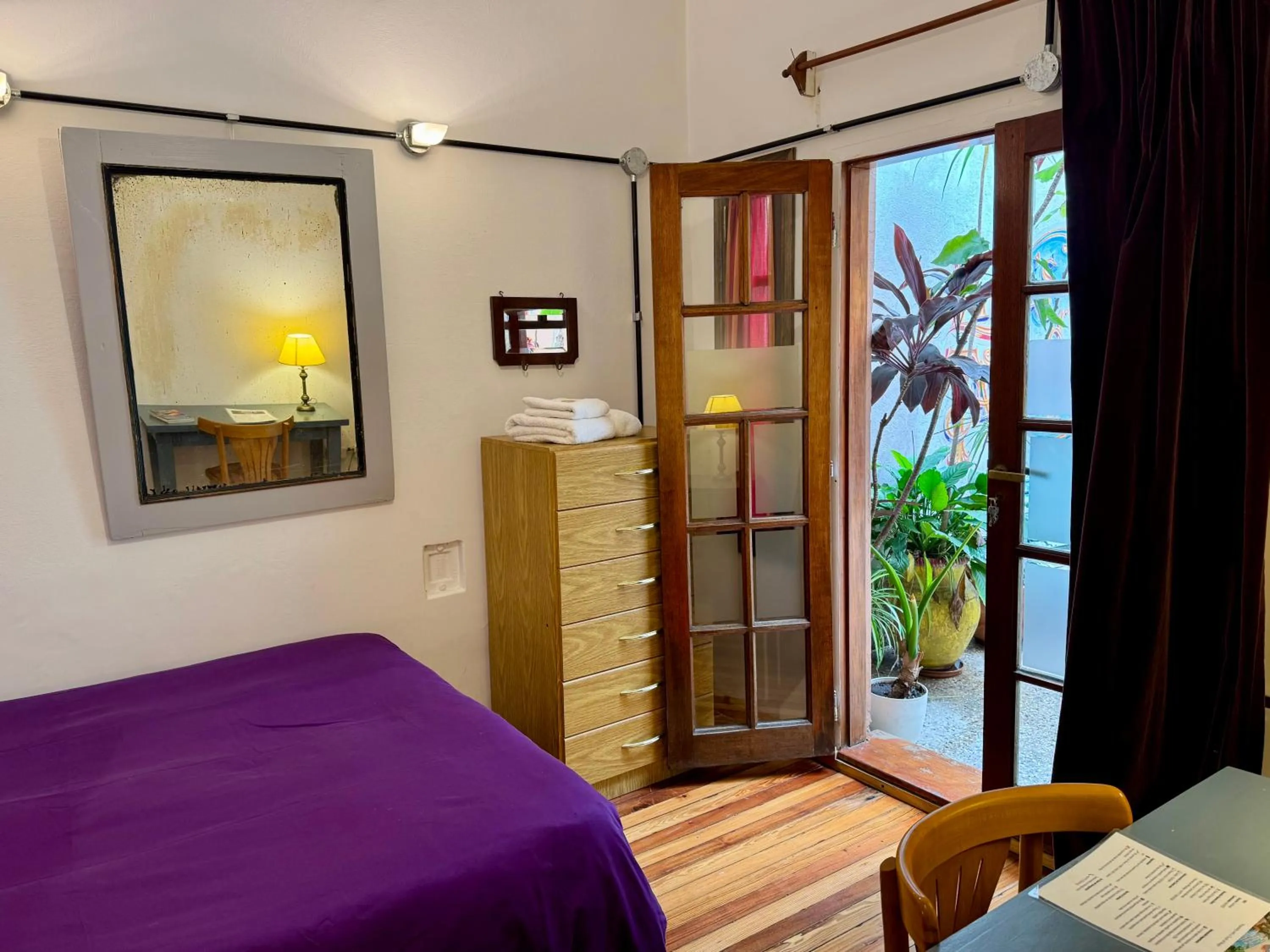 Photo of the whole room, Bed in Lina's Tango Guesthouse