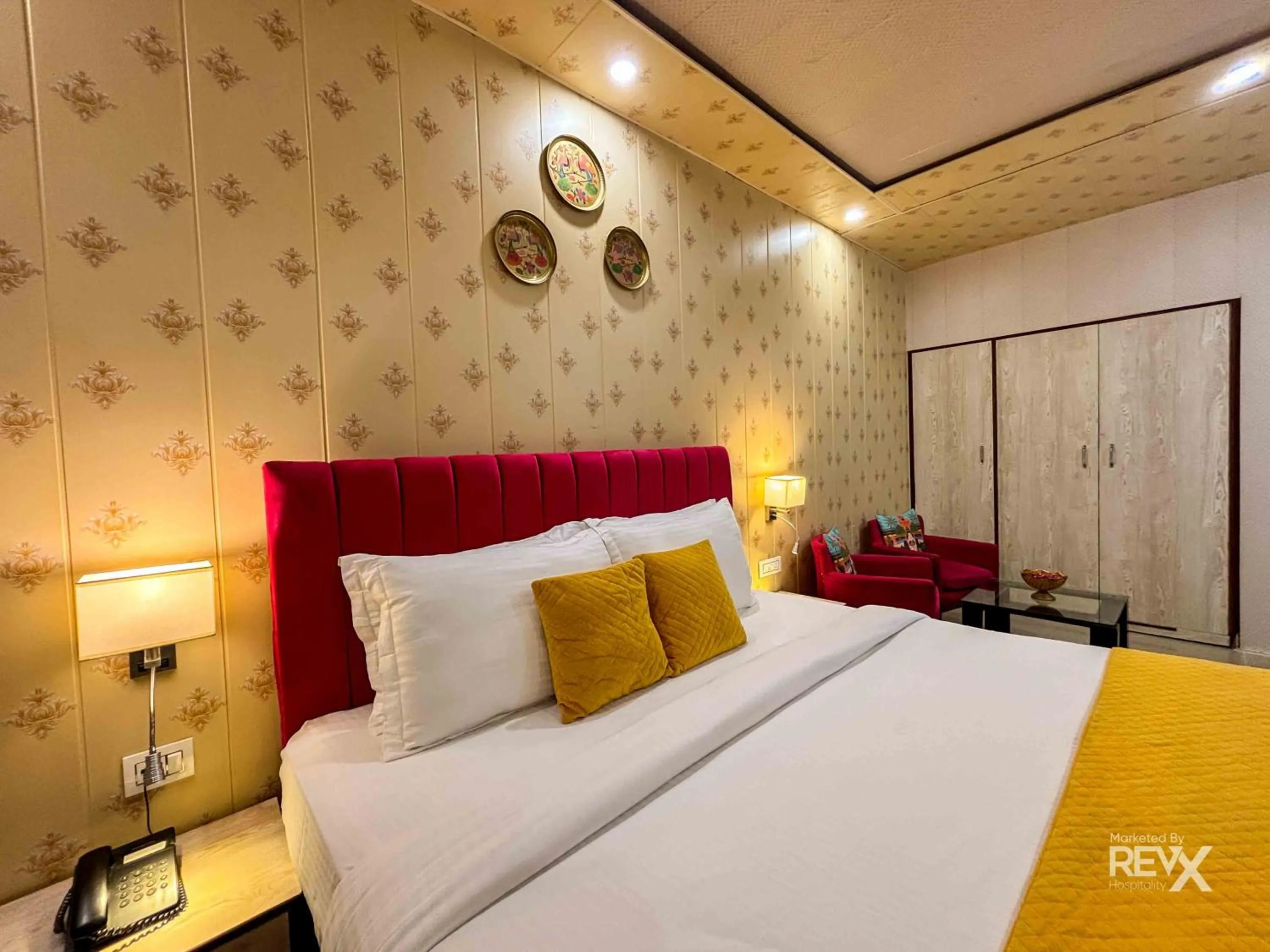 Bed in The Neeraj Naturecure - Ganga View