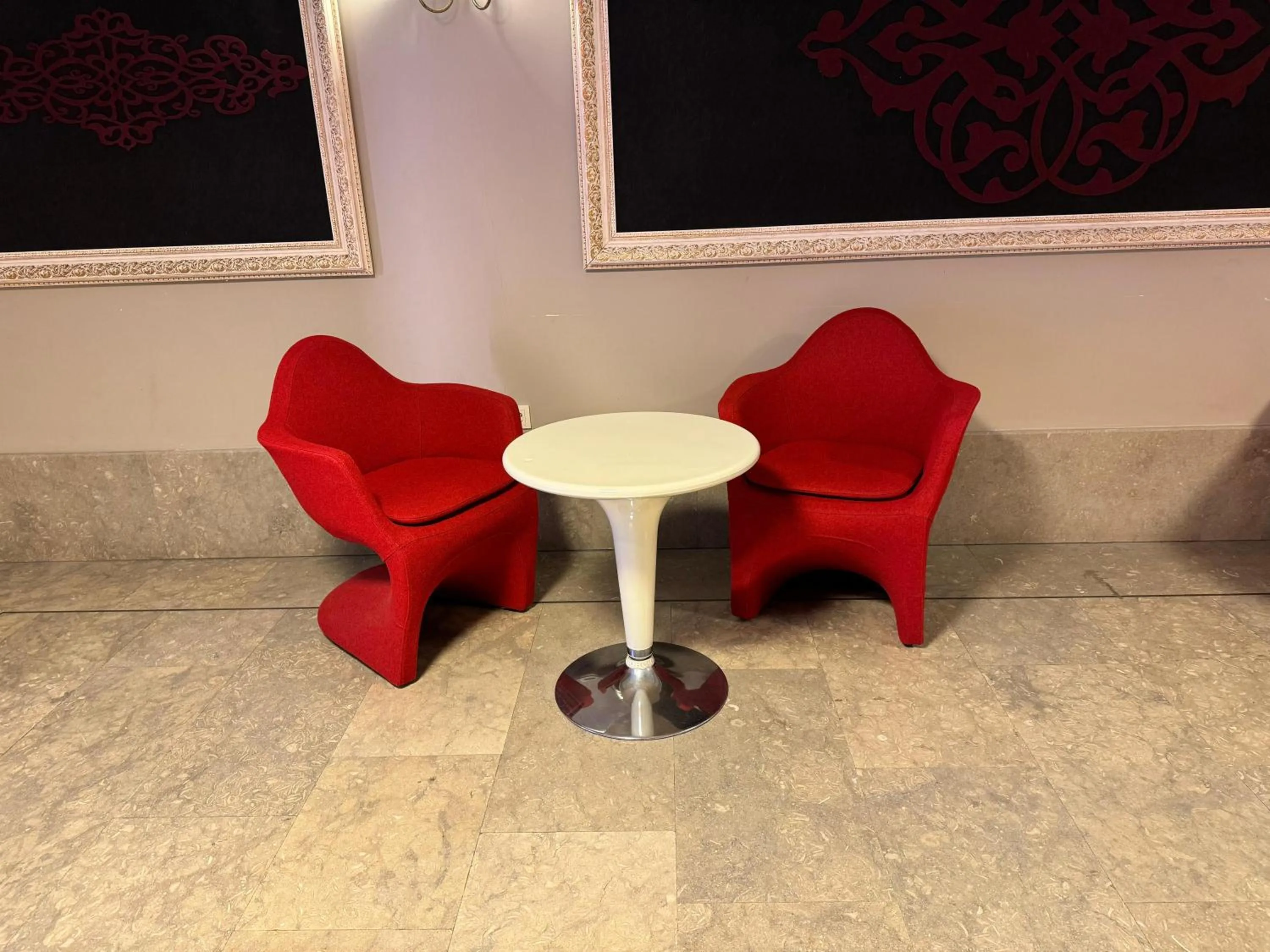 Lobby or reception in Aderans Hotel