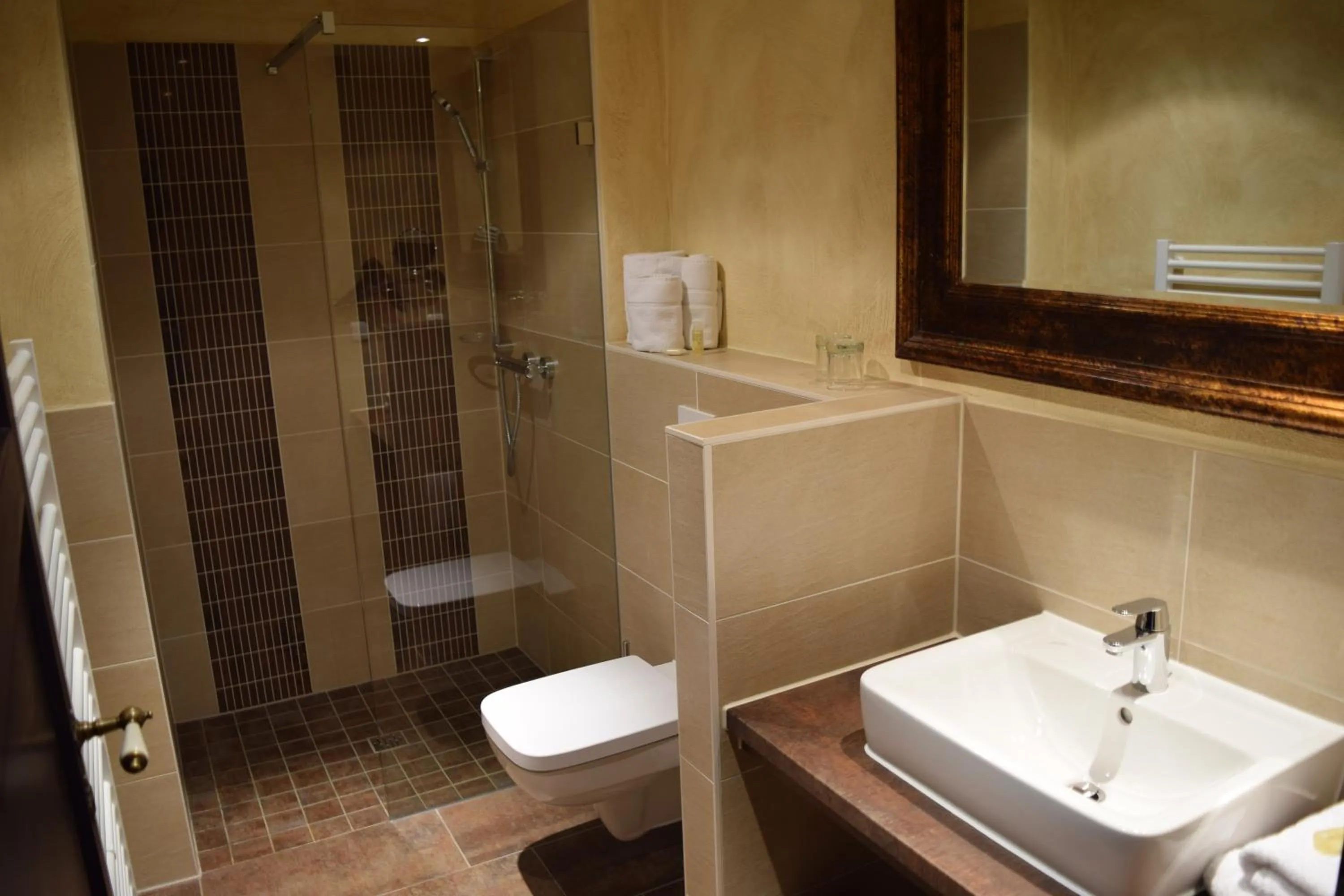 Bathroom in Hotel Arte Vida OHG