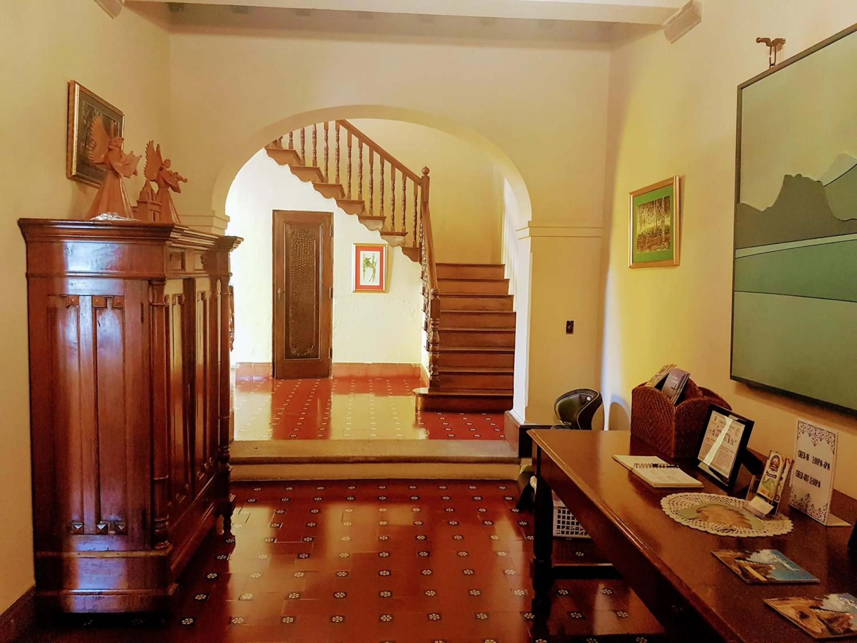 Lobby or reception in Casa Carmel Bed & Breakfast