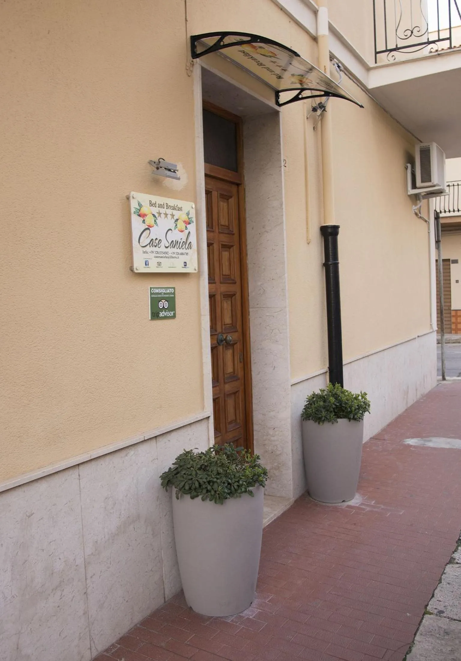 Street view in Case Saniela