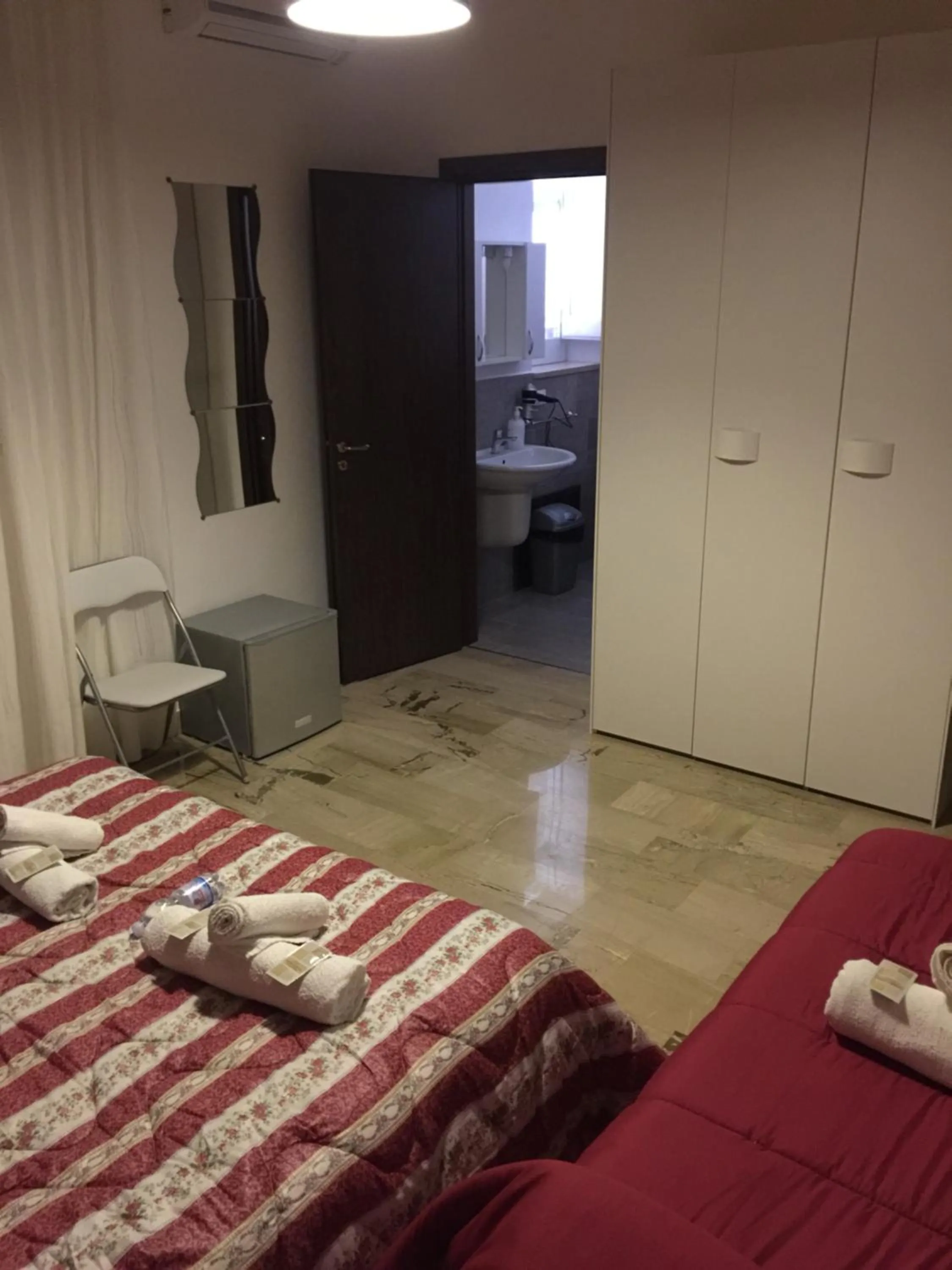 Bedroom, Bed in Case Saniela