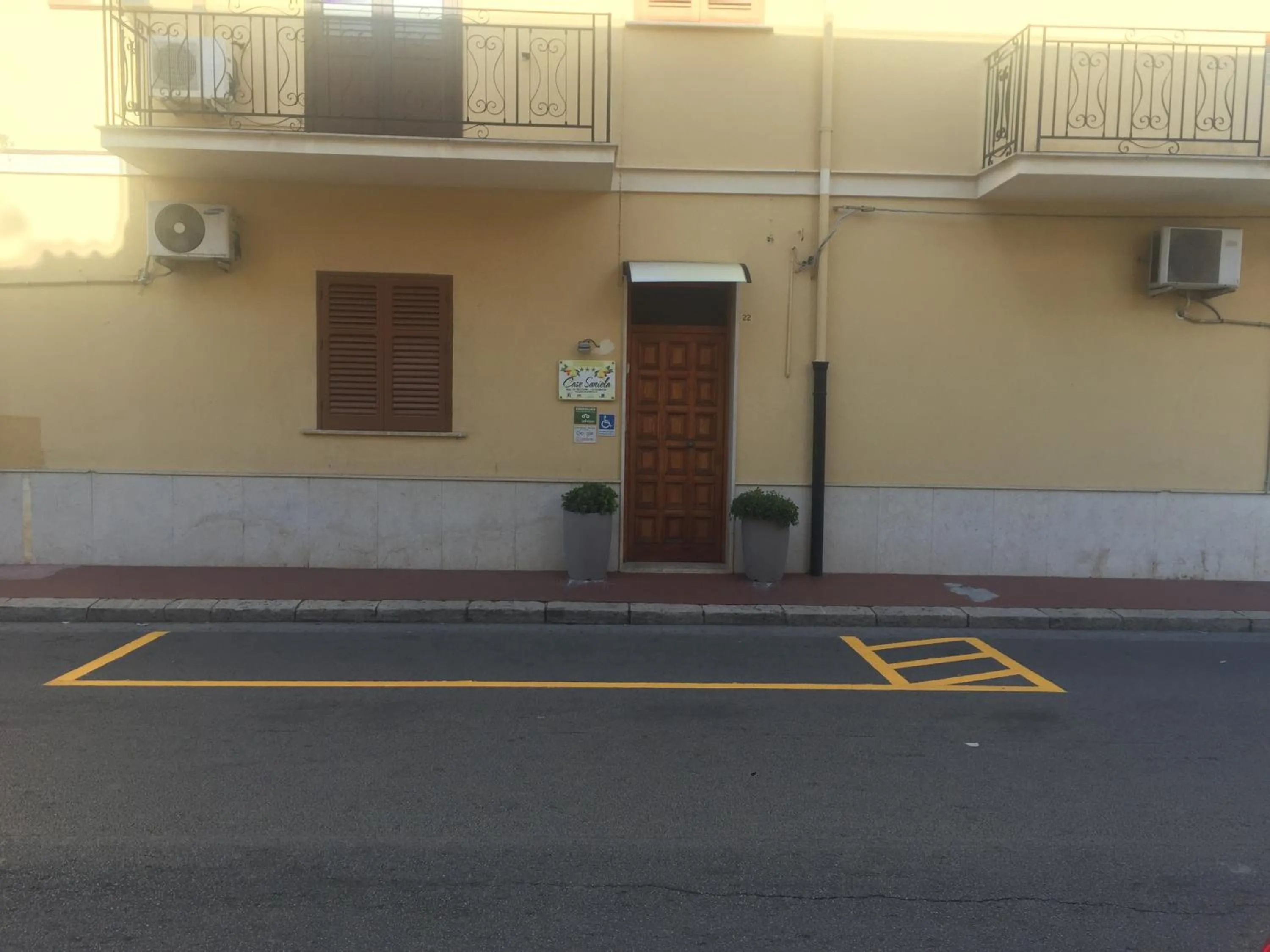 Property building in Case Saniela