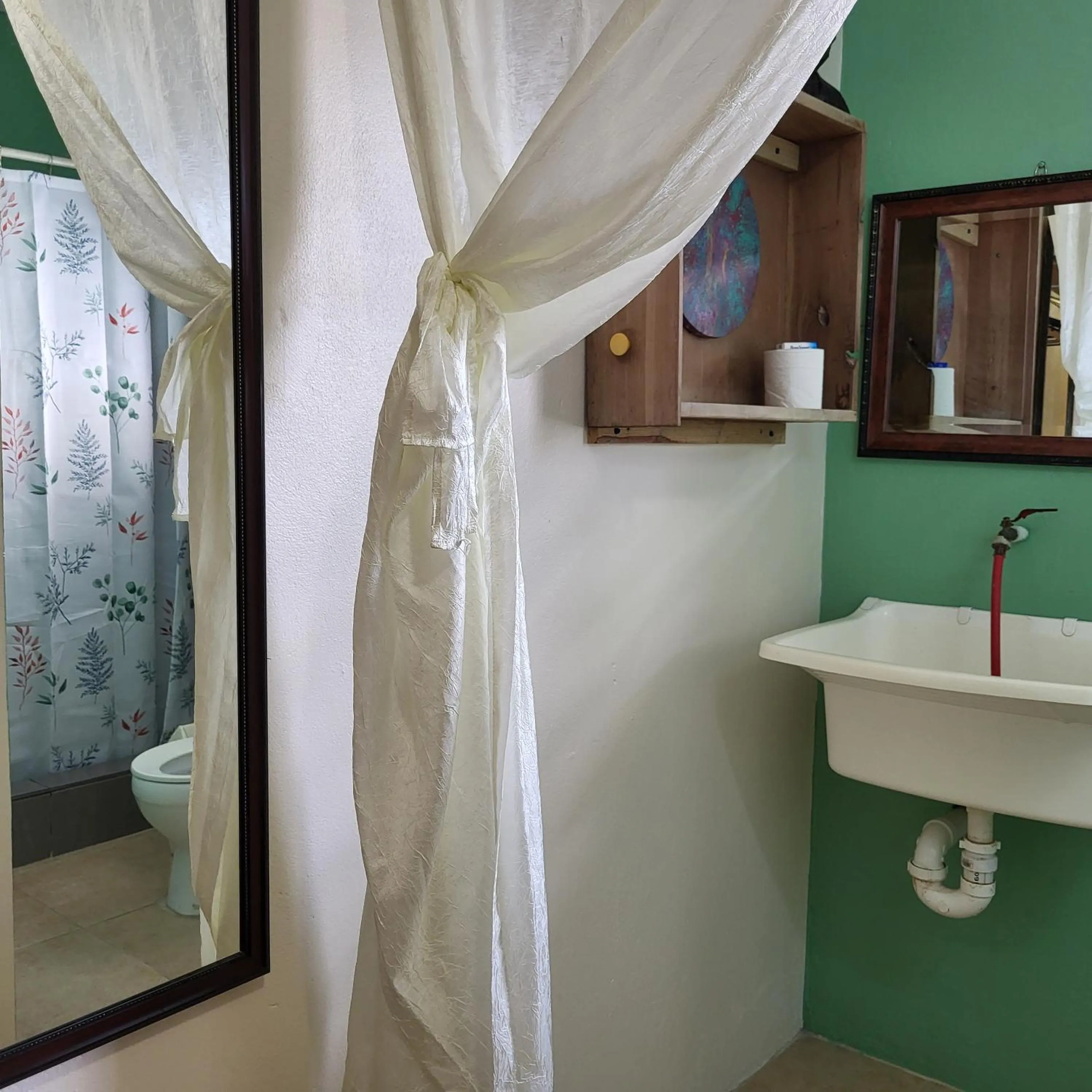 Bathroom in Hacienda Tropical Guest House