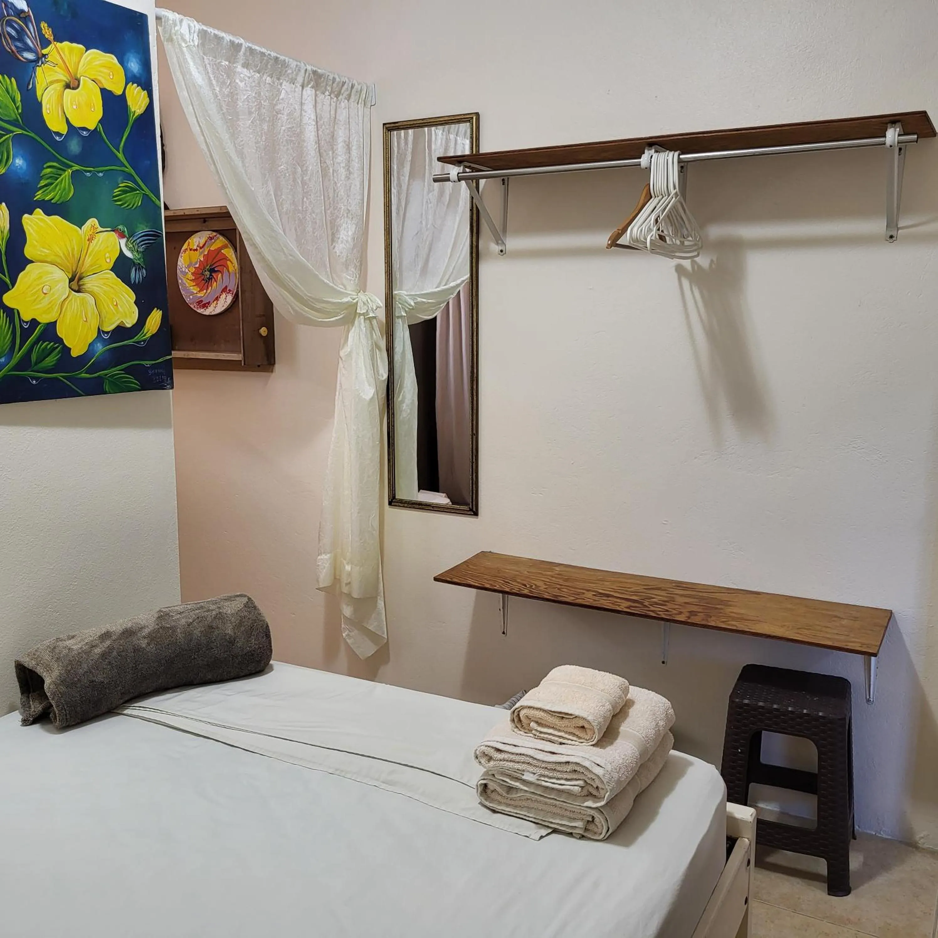 Bedroom, Bed in Hacienda Tropical Guest House