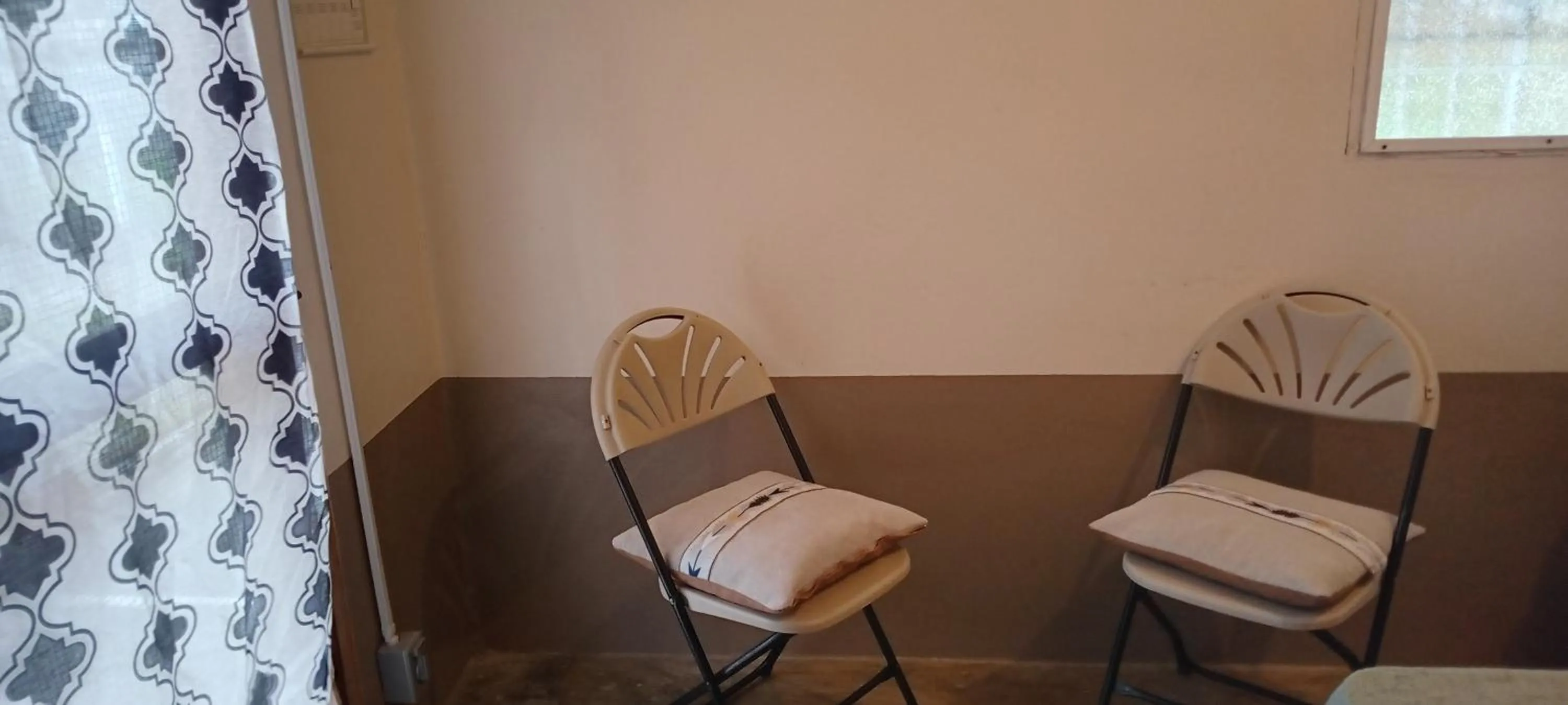 Seating area in Hacienda Tropical Guest House