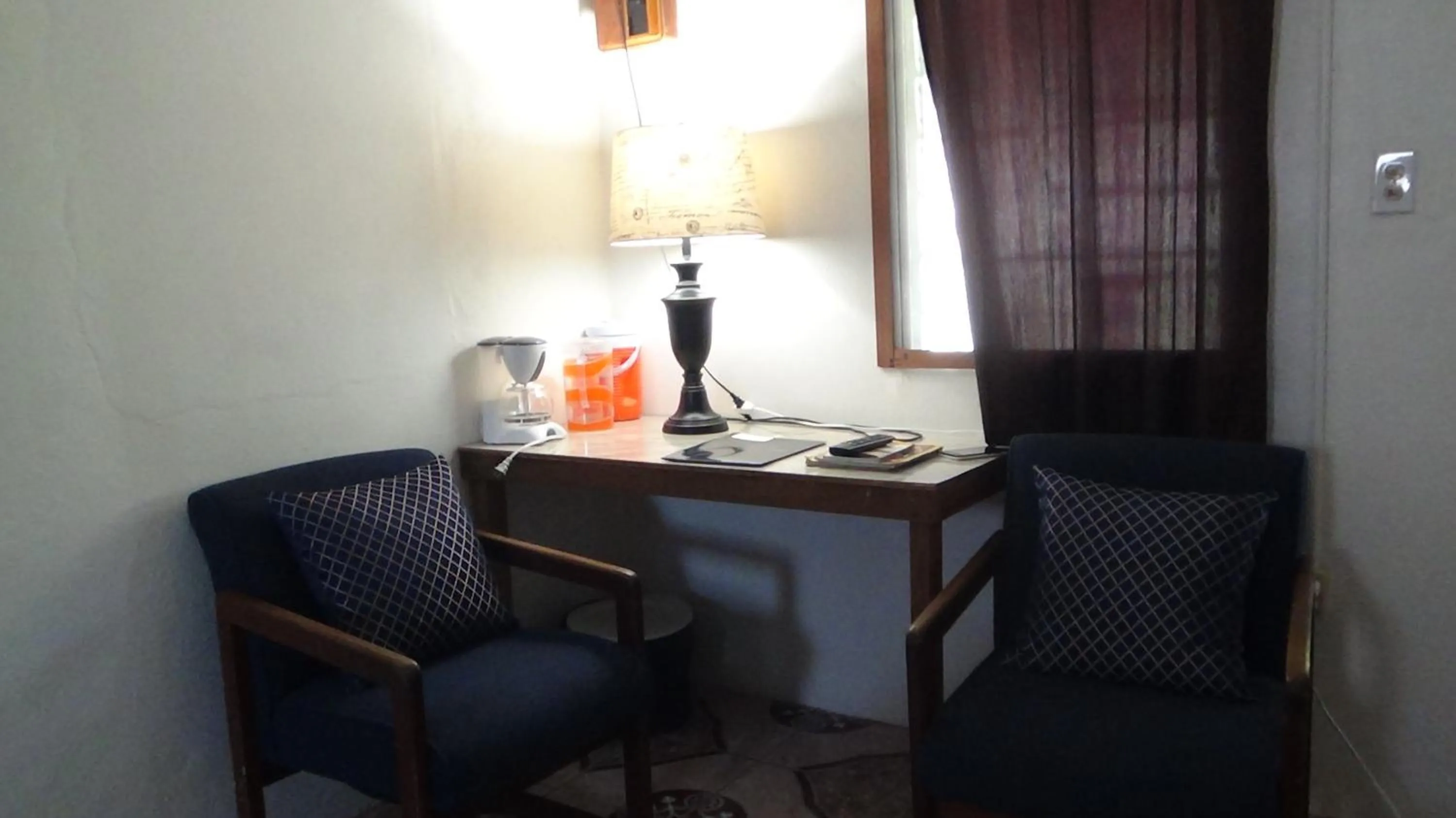 Night in Hacienda Tropical Guest House