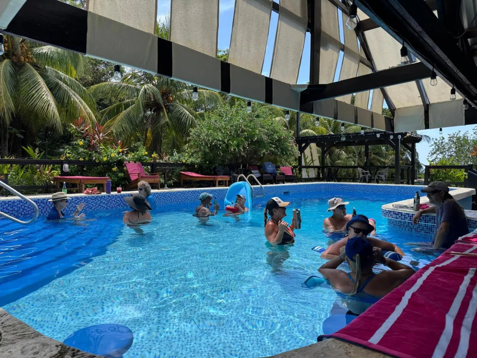 Restaurant/places to eat in Guava Grove Resort & Villas