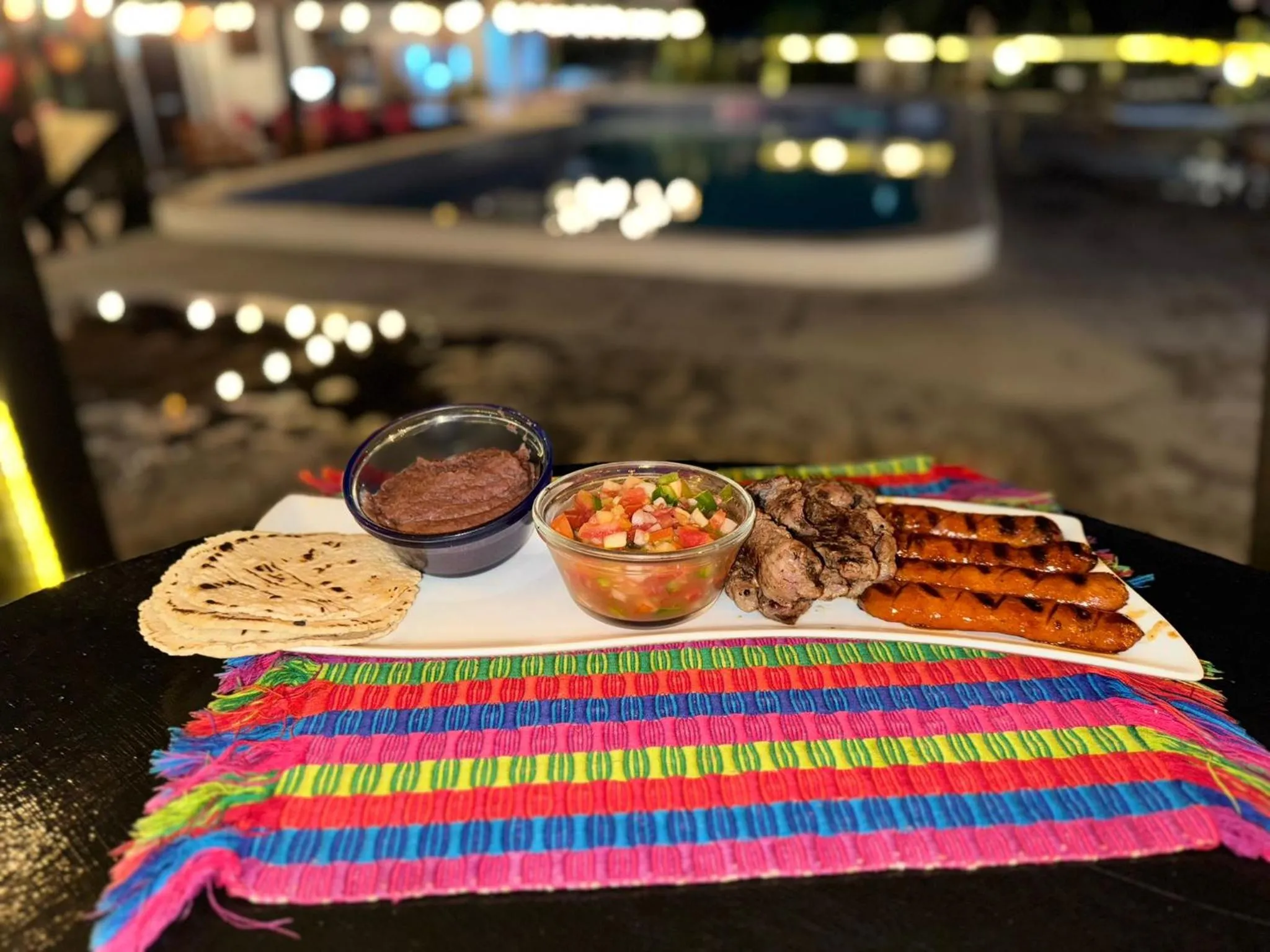 Restaurant/places to eat in Guava Grove Resort & Villas