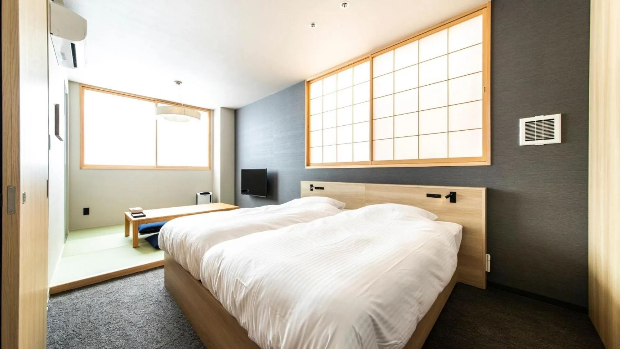Photo of the whole room, Bed in ALPHABED INN Fukuoka Ohori Park