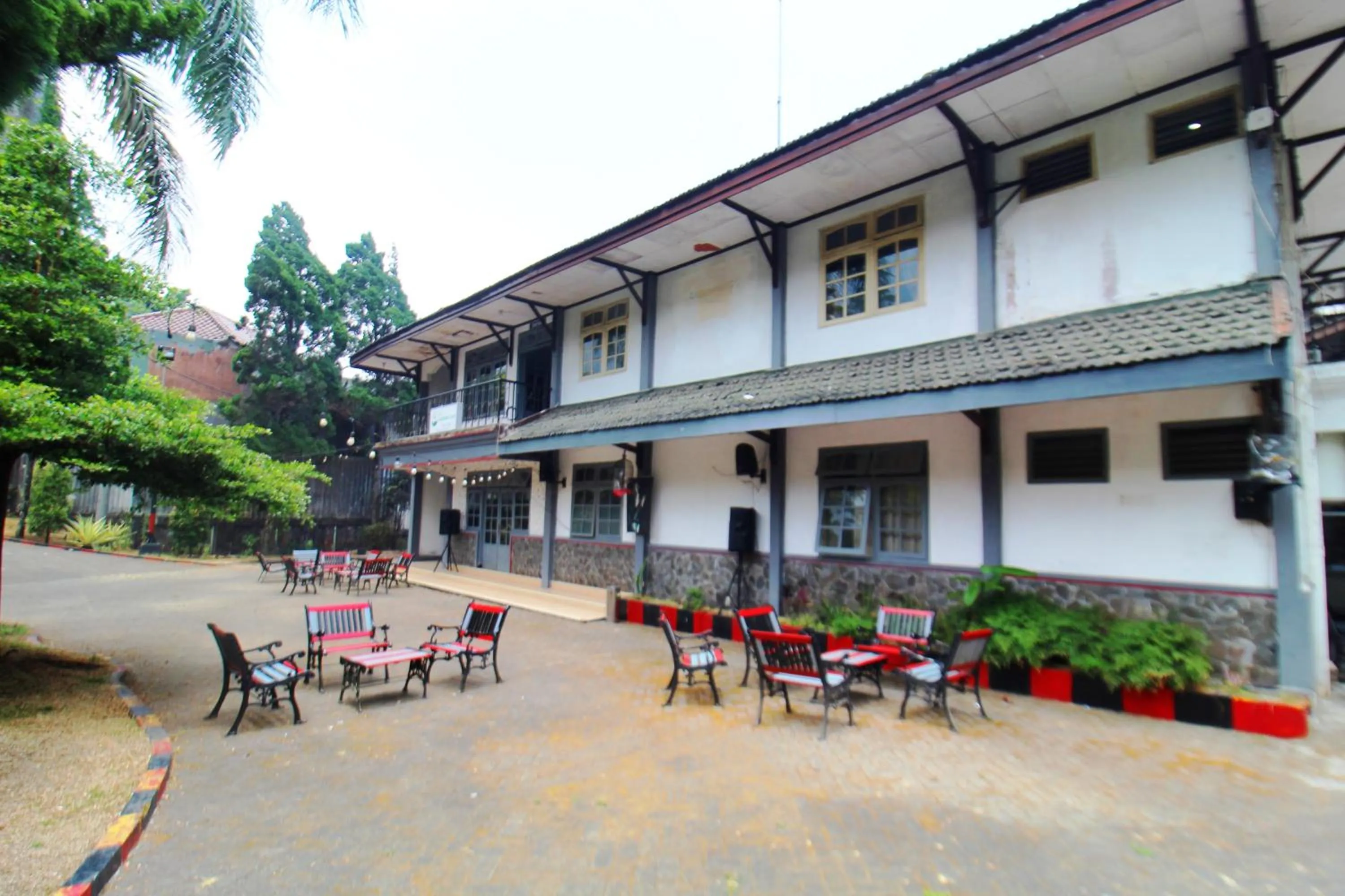 Property building in Sinergi Hotel Tretes