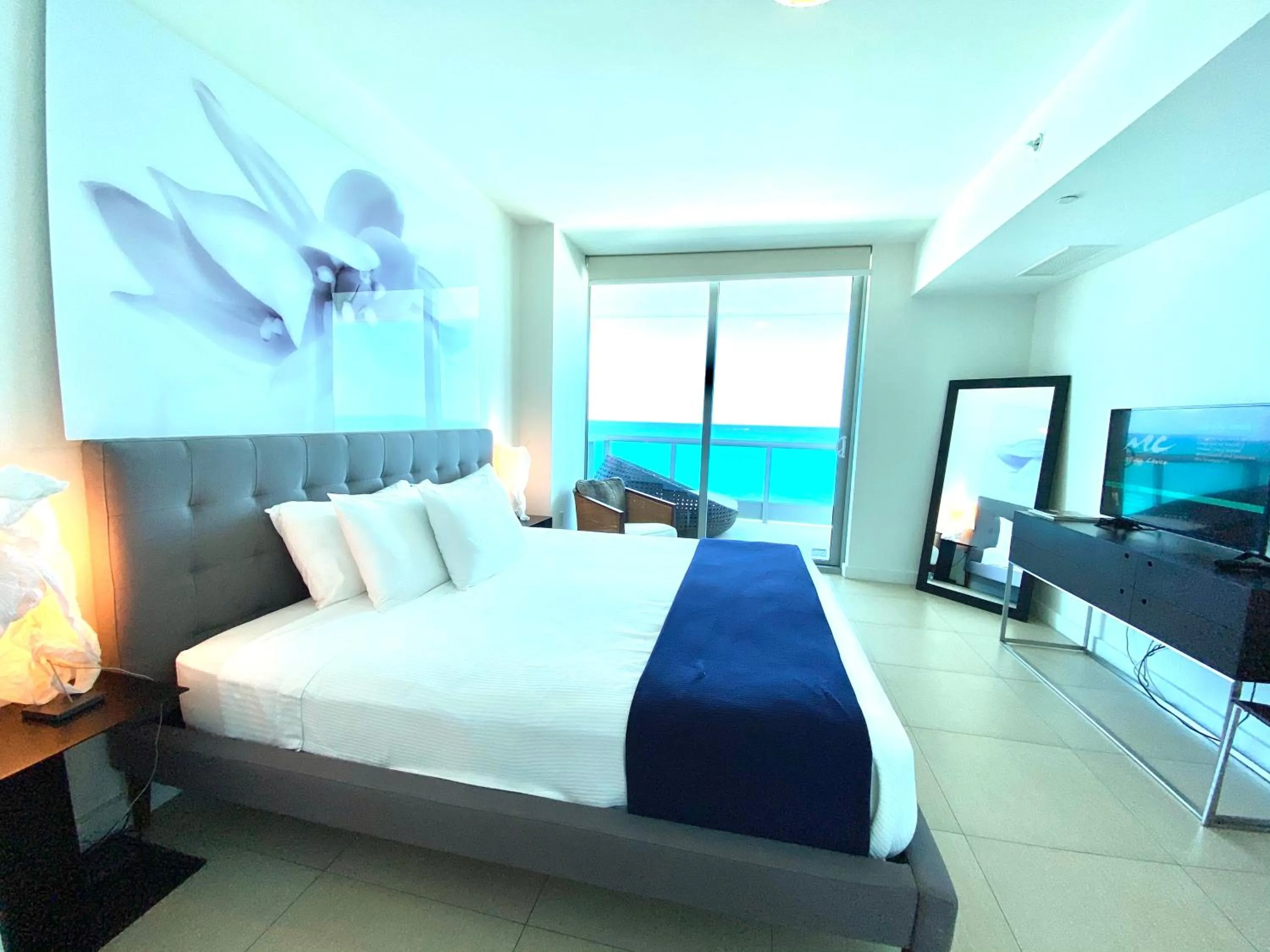 Bedroom, Bed in Monte Carlo by Miami Ambassadors