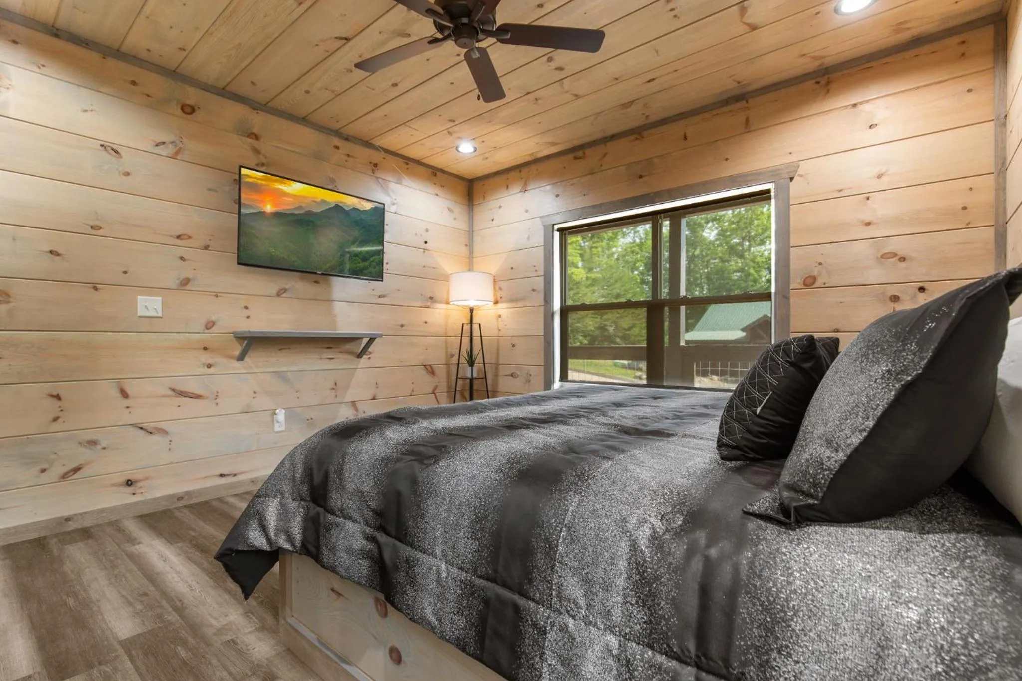 Property building, Bed in Spool Time