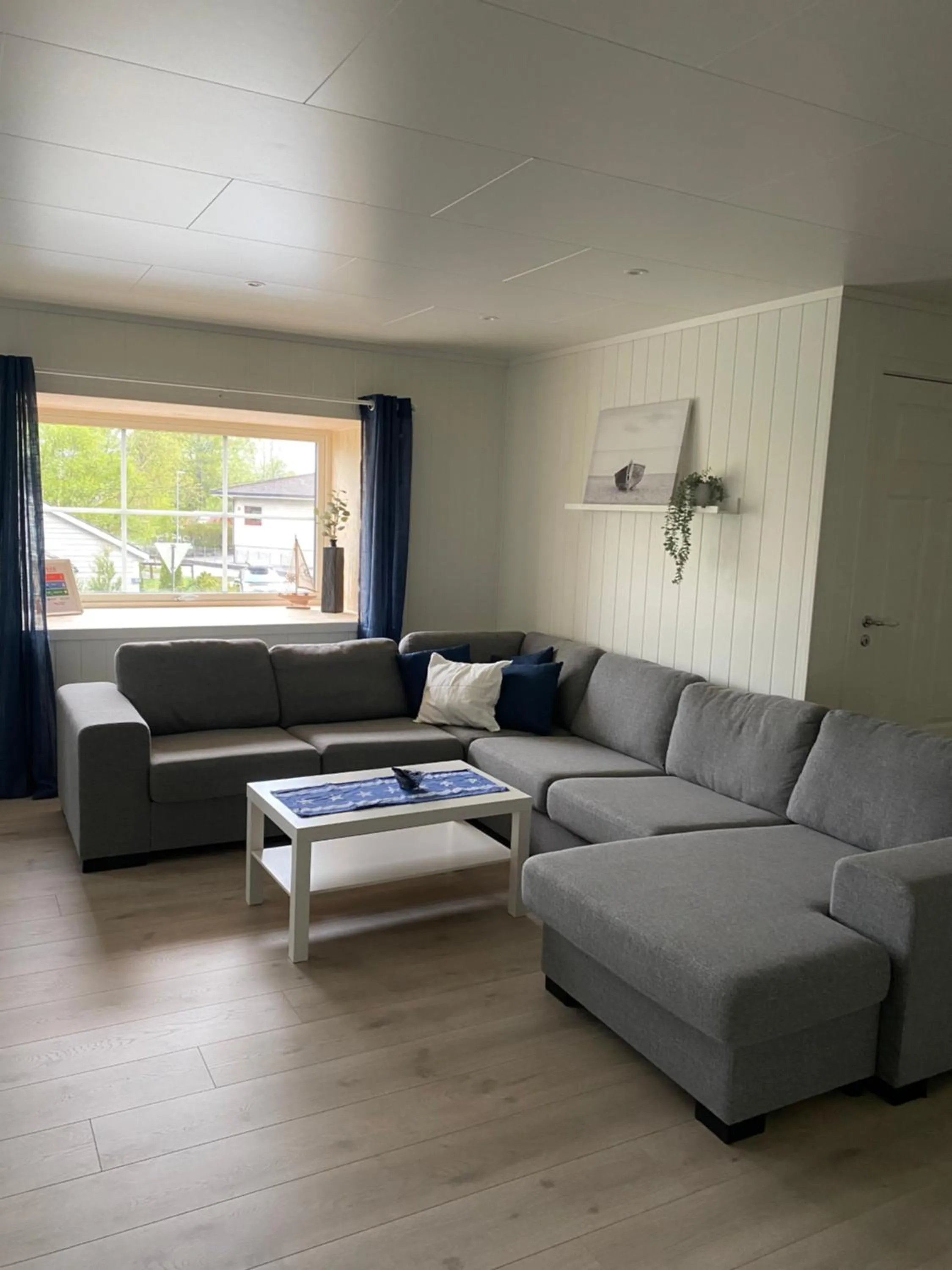 TV and multimedia in Rosendal Apartments Motellet