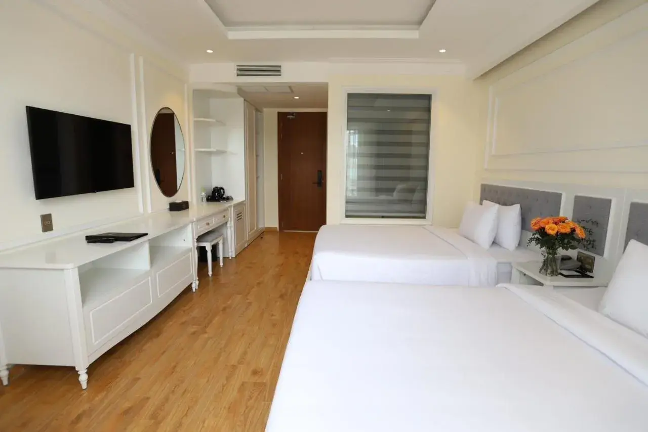 Twin Room with Balcony in Le Marais Hotel Dalat Twin Room with Balcony in Le Marais Hotel Dalat