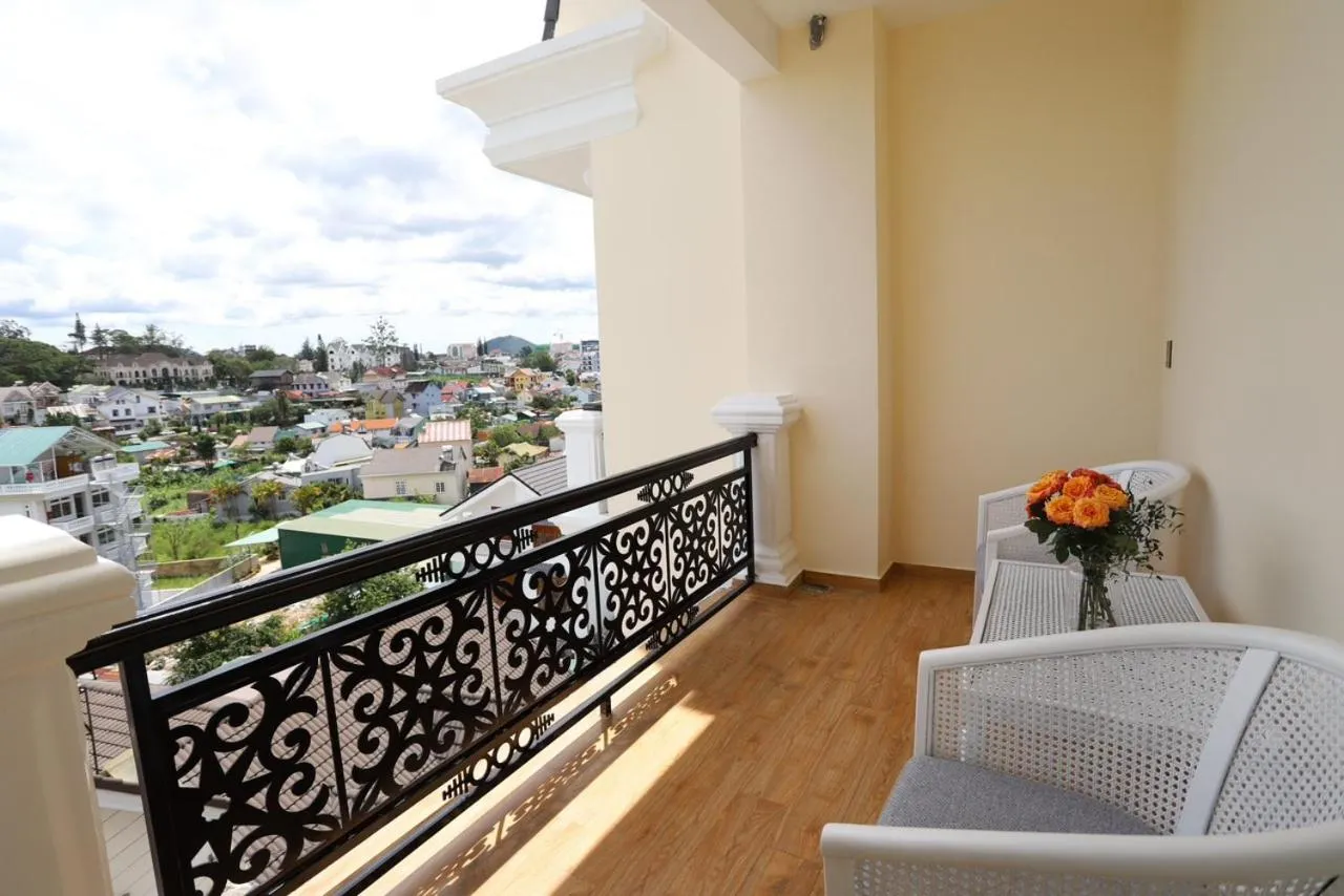 Mountain view in Le Marais Hotel Dalat